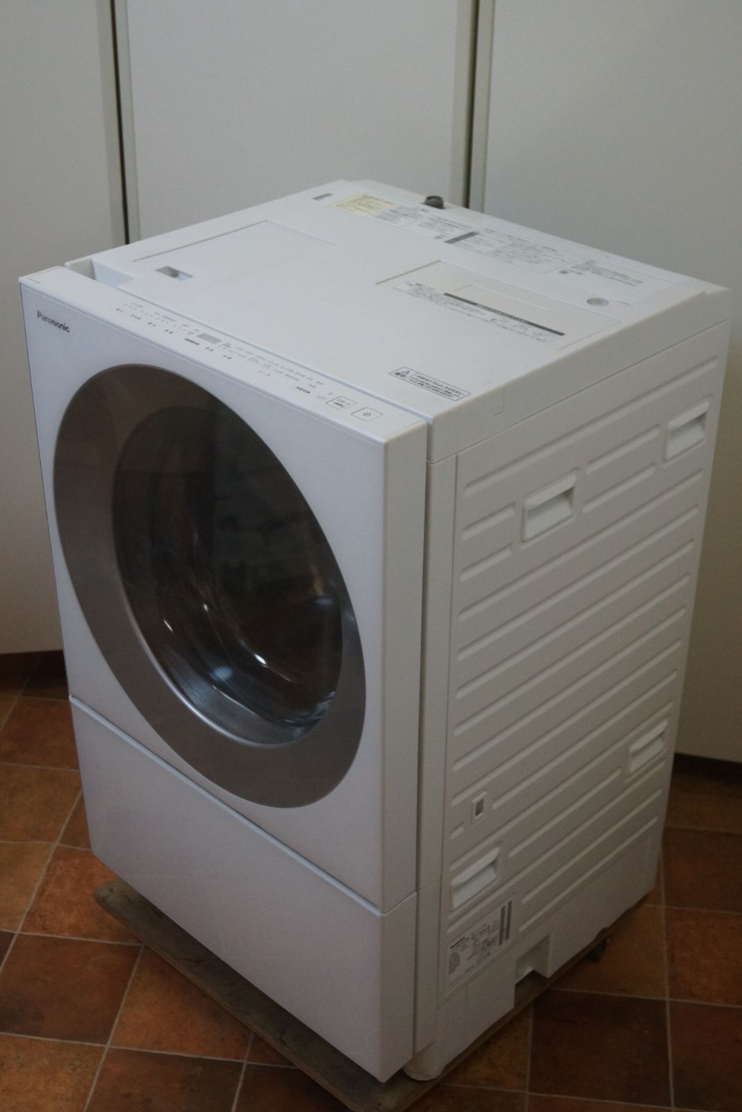 2019年式・右開き】パナソニック ドラム洗濯乾燥機 NA-VG730L - メルカリ