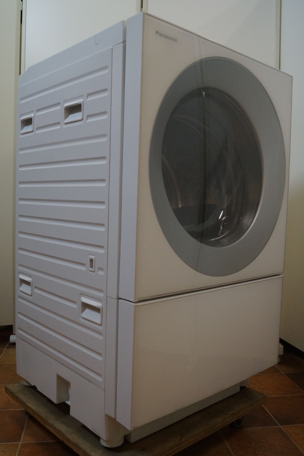 2019年式・右開き】パナソニック ドラム洗濯乾燥機 NA-VG730L - メルカリ