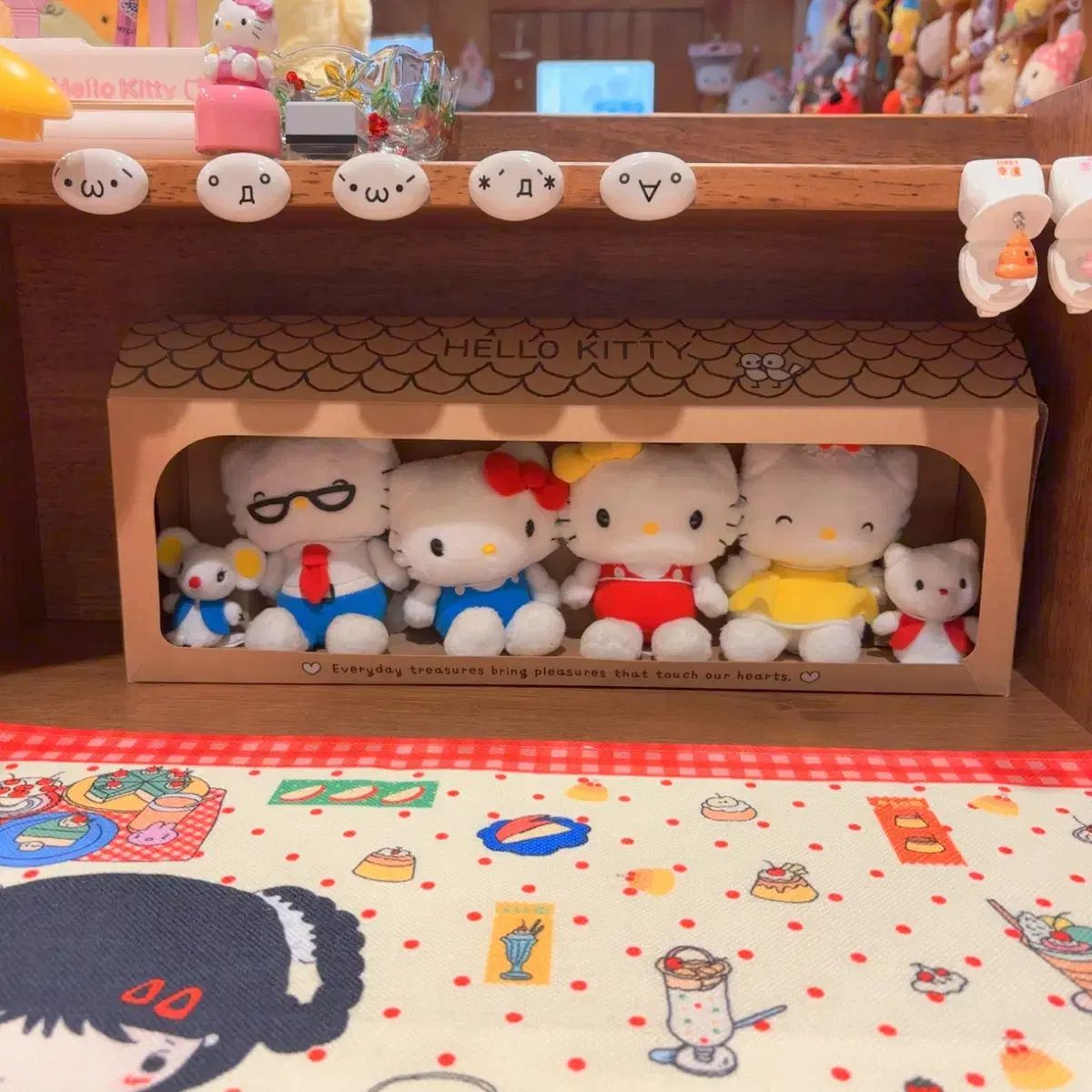 クラシック サンリオ ハローキティ ファミリー ぬいぐるみ セット