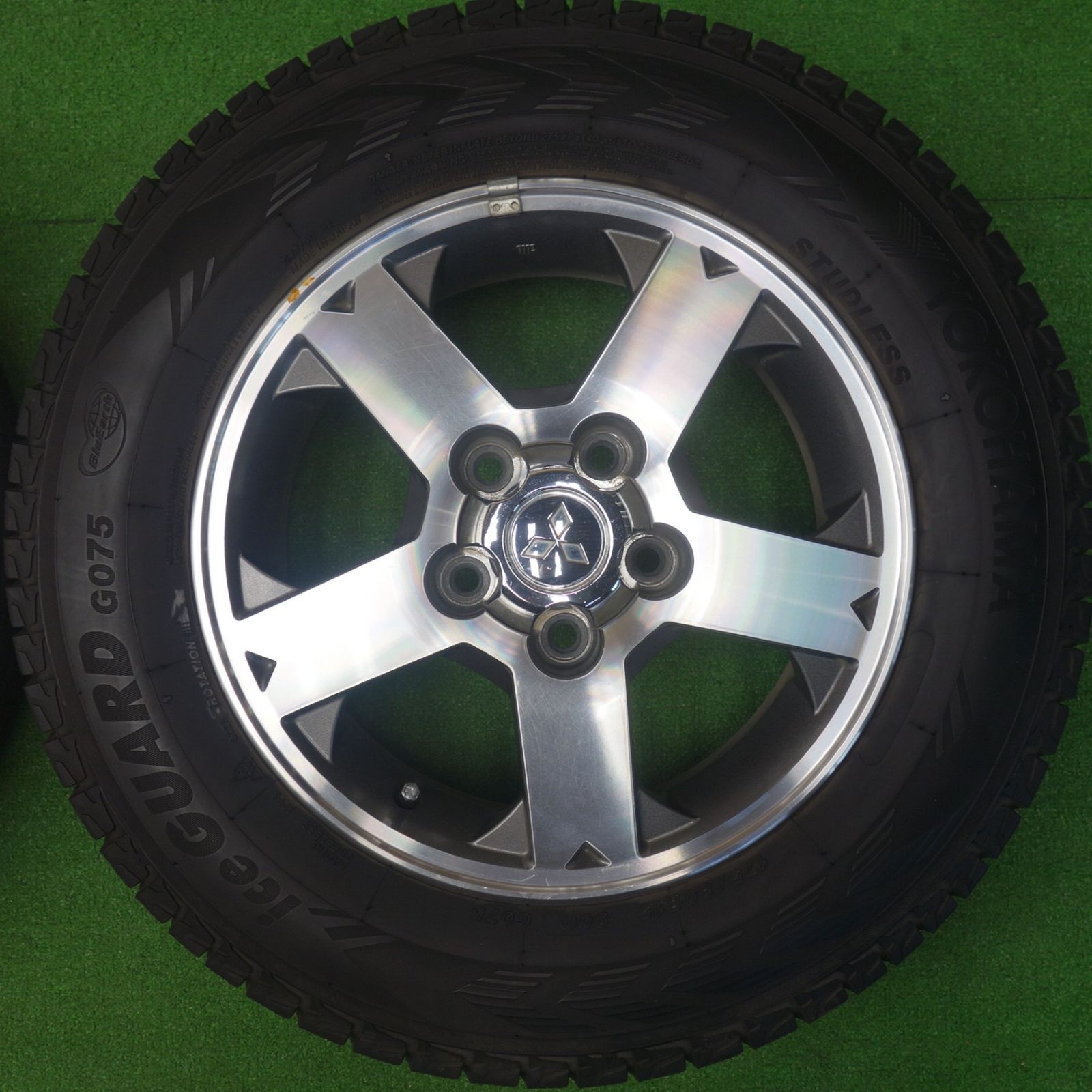 バリ溝!9分◎三菱 パジェロミニ 純正 175/80R15 スタッドレス バリ溝!9分◎三菱 パジェロミニ 純正 175/80R15 スタッドレス
