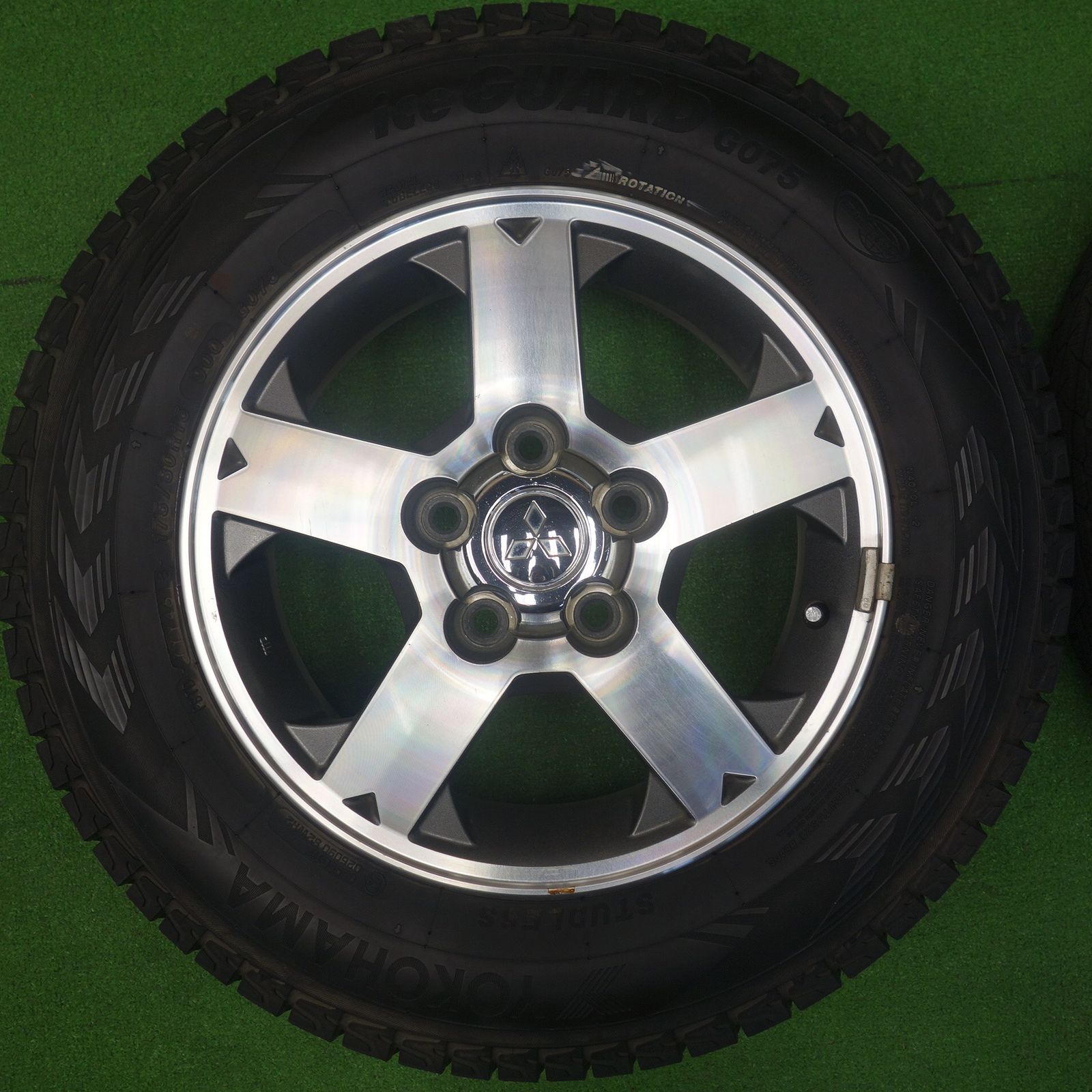 バリ溝！9分◎三菱 パジェロミニ 純正 175/80R15 スタッドレス 
