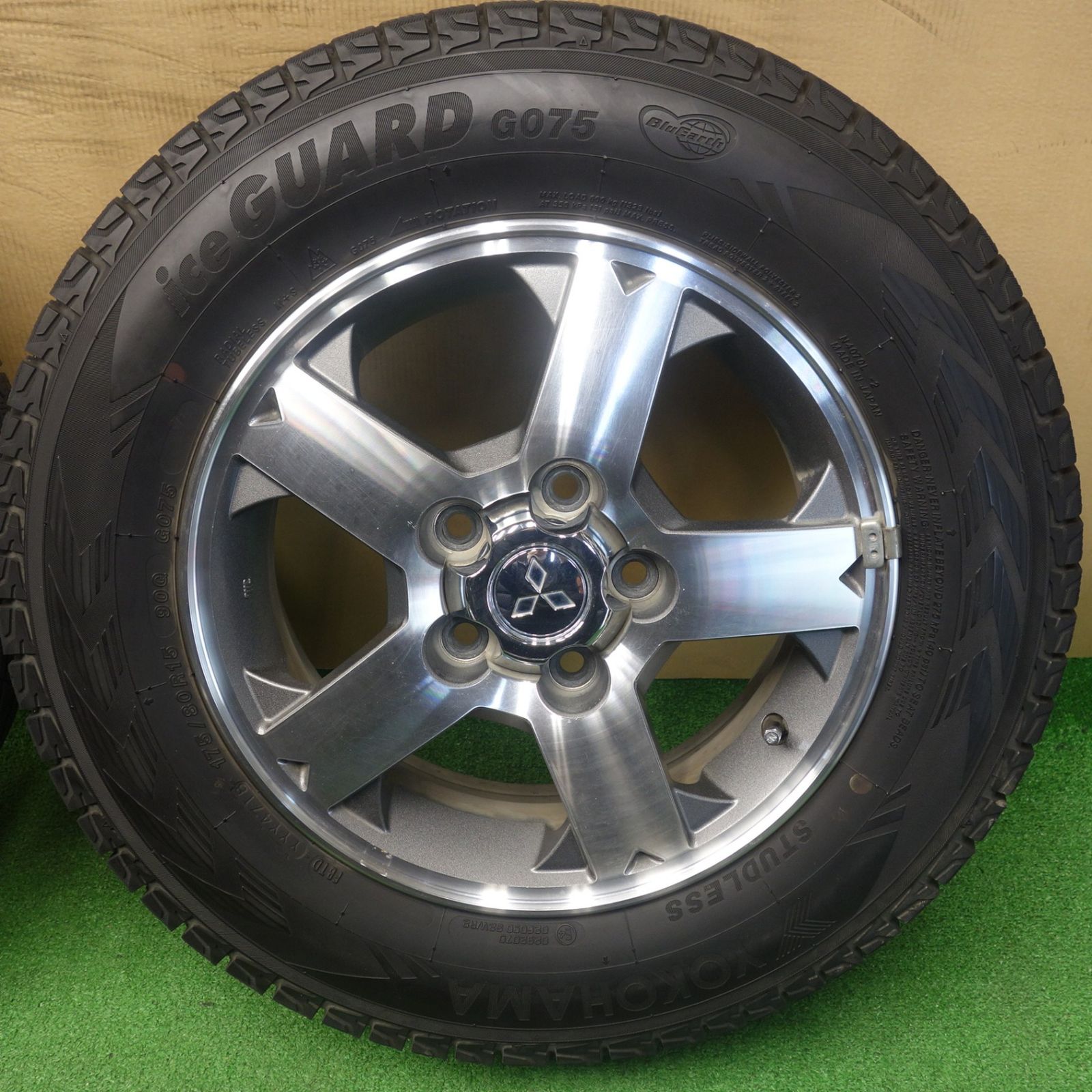 バリ溝！9分◎三菱 パジェロミニ 純正 175/80R15 スタッドレス 