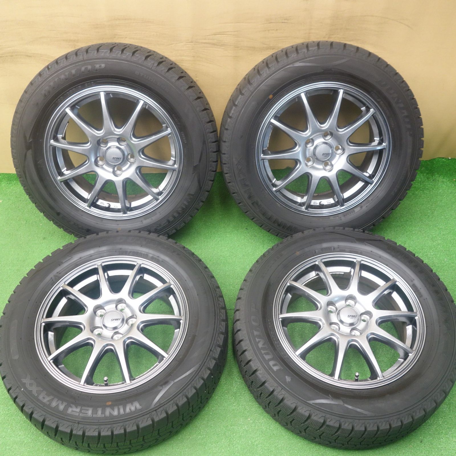 バリ溝！24年！キレイ！9.5分◎プリウス 等 195/65R15 スタッドレス 