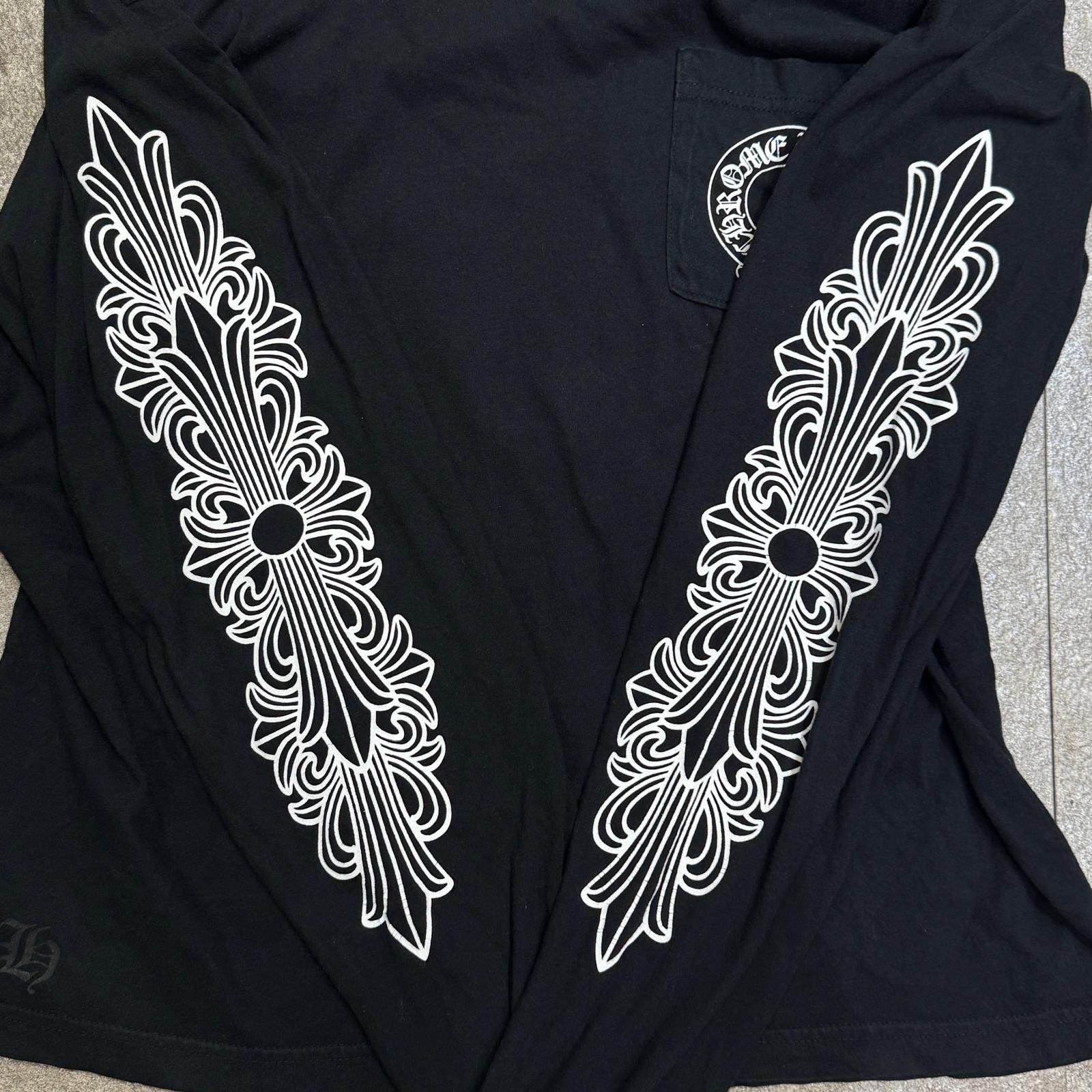 CHROME HEARTS BACK HORSESHOE PRINT LS TEE ホースシュープリント
