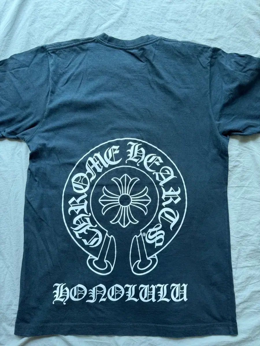 M CHROME HEARTS クロムハーツ ホースシュー ロゴ Tシャツ ブラック 半袖 香港 限定