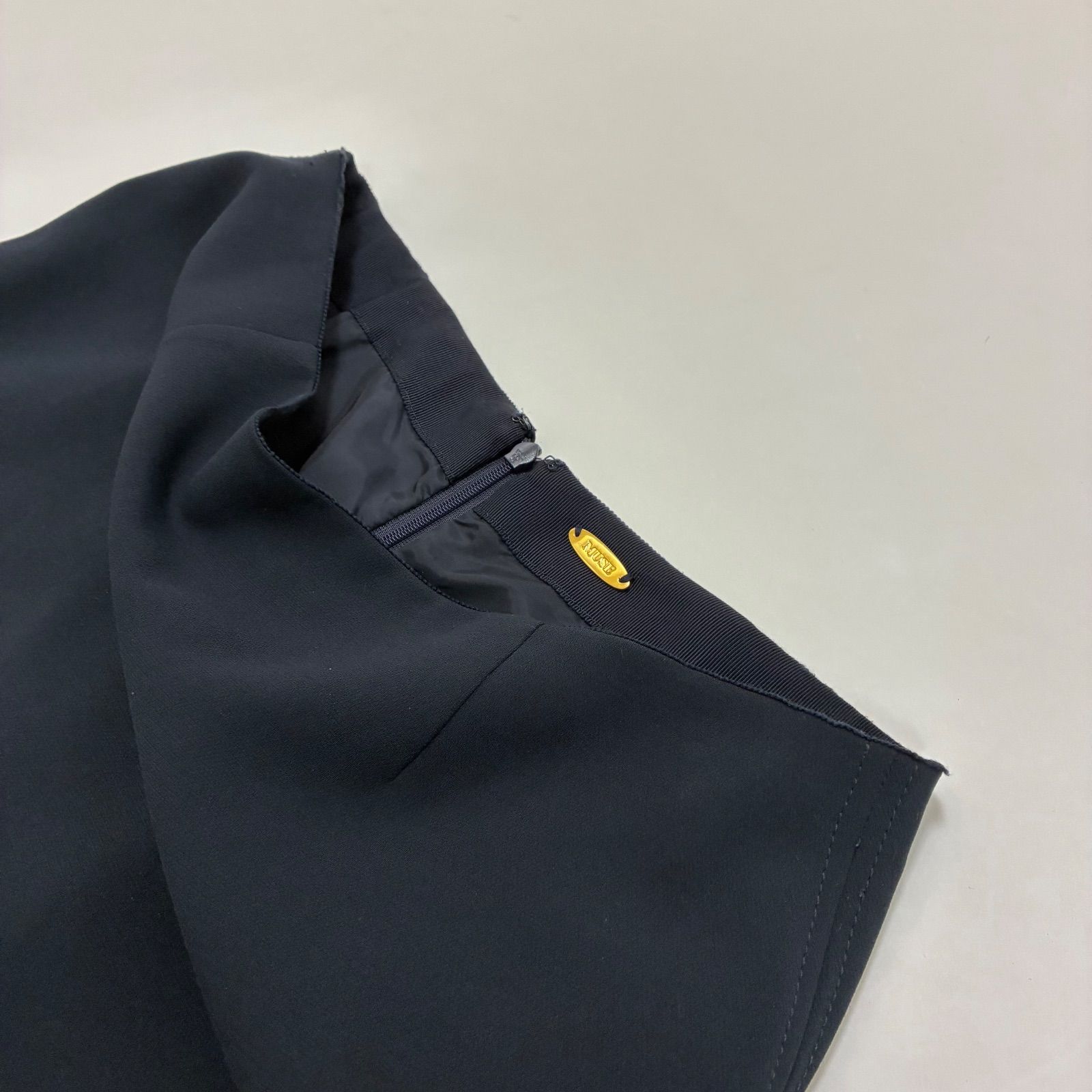 Deuxieme Classe ドゥーズィエムクラス☆トリアセジョーゼットペンシルスカート 36 ネイビー 両サイドスリット ラウンド