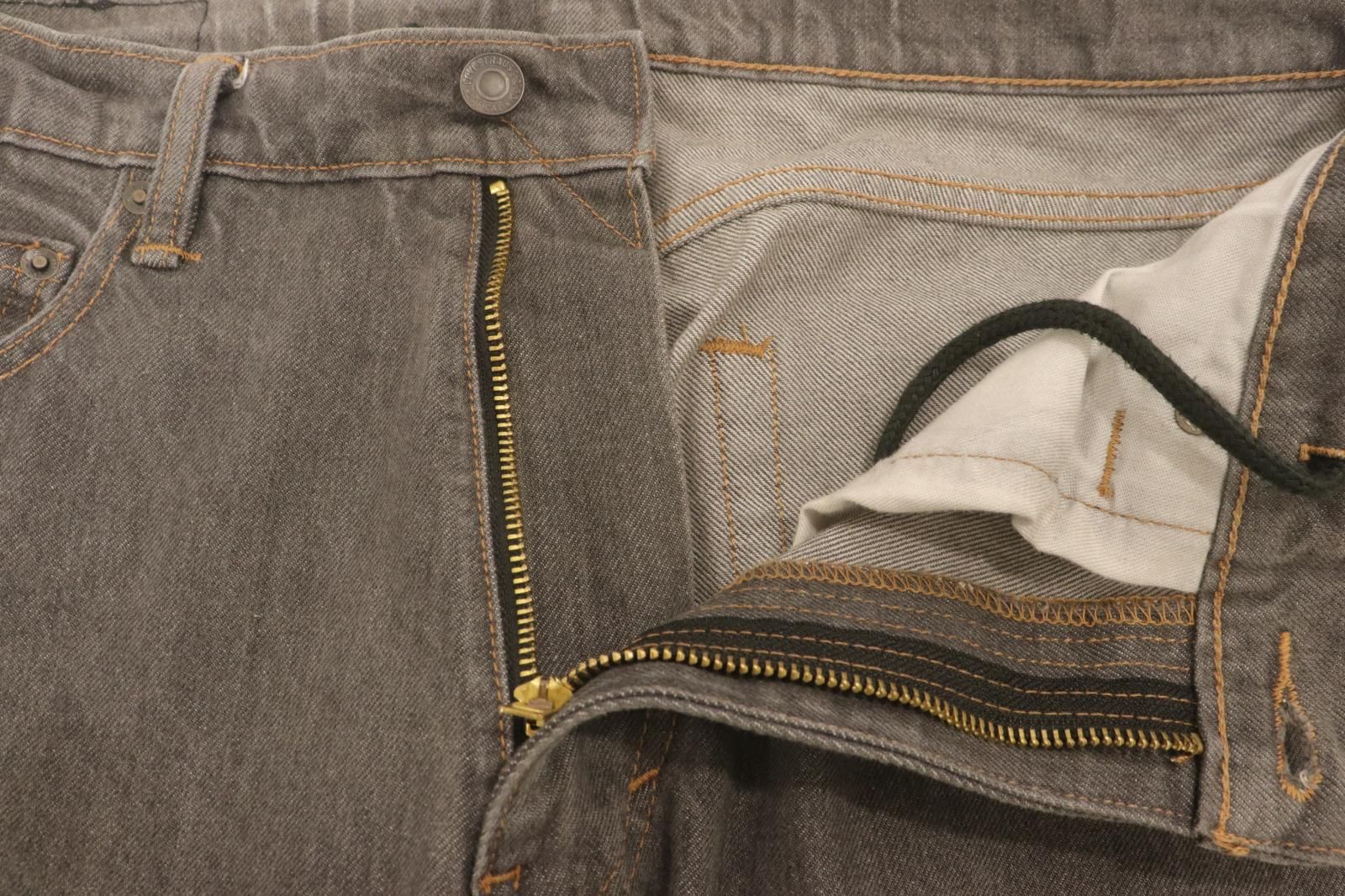 【中古】 LEVIS メンズデニムパンツ W34×L30 SUPER BAGGY LEVIS W34×L30 グレー 灰 【中古】 LEVIS メンズデニムパンツ W34×L30 SUPER BAGGY LEVIS W34×L30 グレー 灰