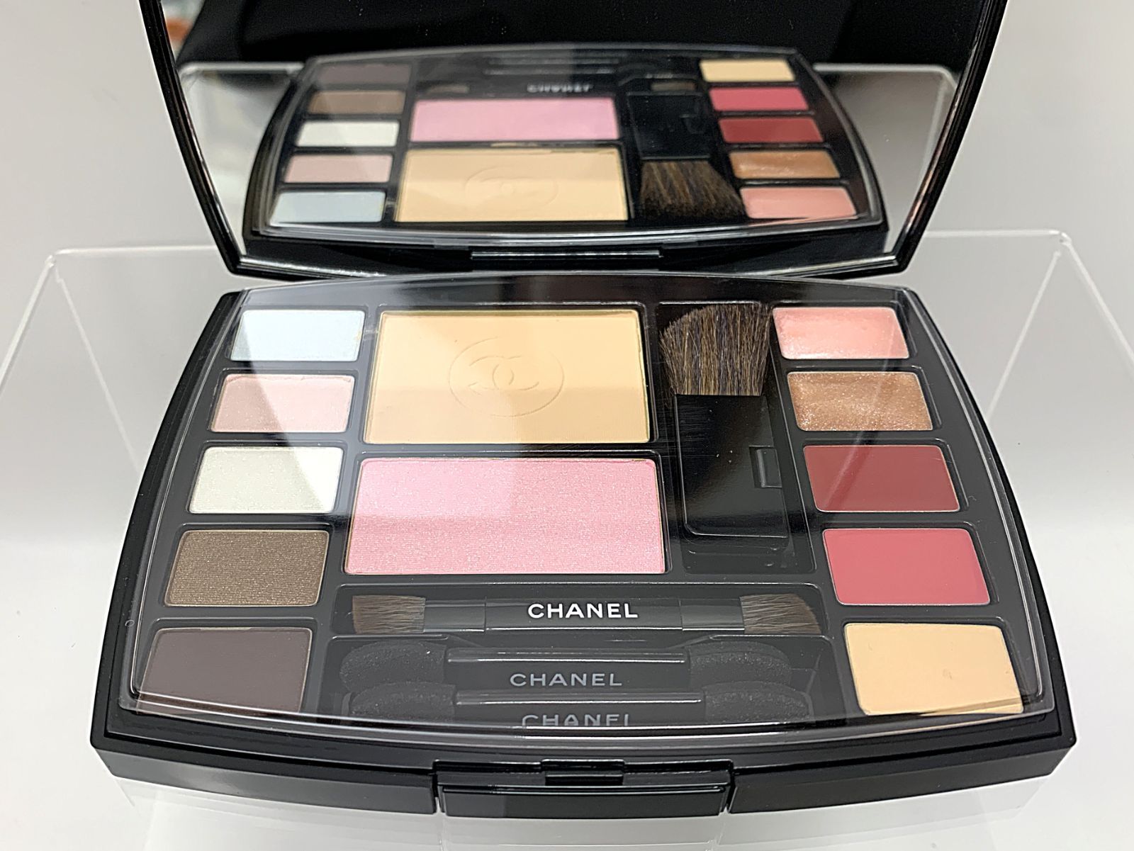 ☆未使用☆ CHANEL シャネル TRAVEL MAKEUP PALETTE トラベルメイク
