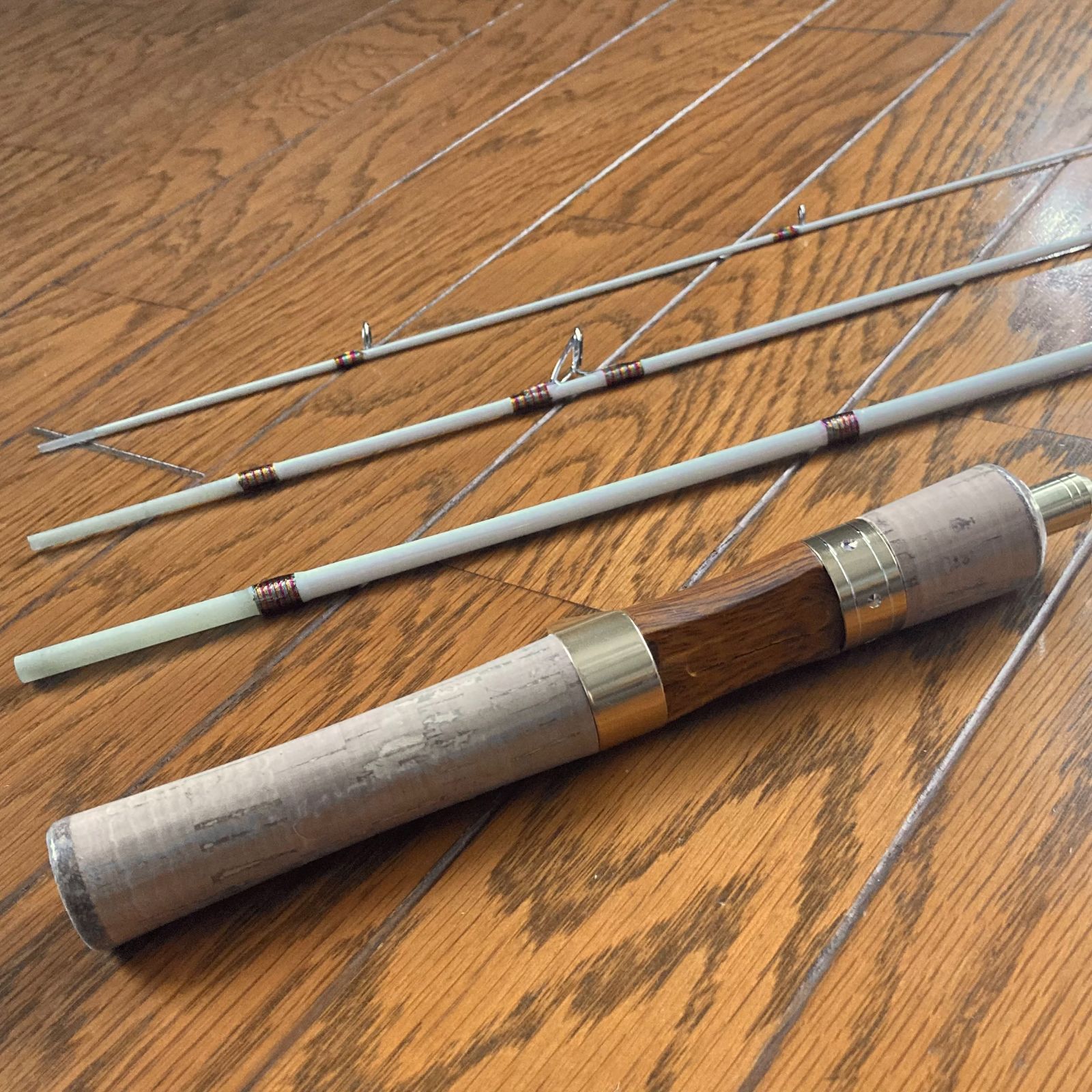 イルワークス　ill works 4.４ft XXUL ベイトグラスロッド イルワークス ill works 4.4ft XXUL ベイトグラスロッド グラファイト
