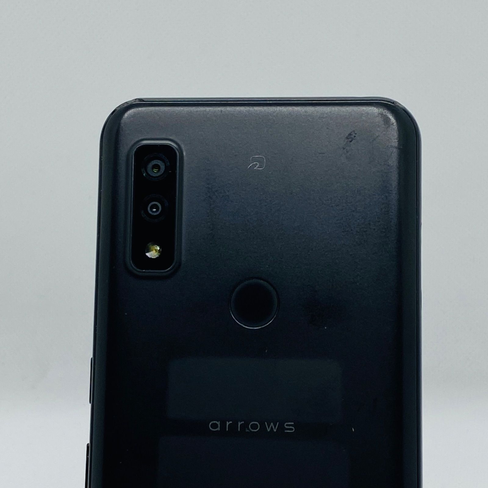arrows We FCG01 64GB ブラック au【訳あり】 - メルカリ