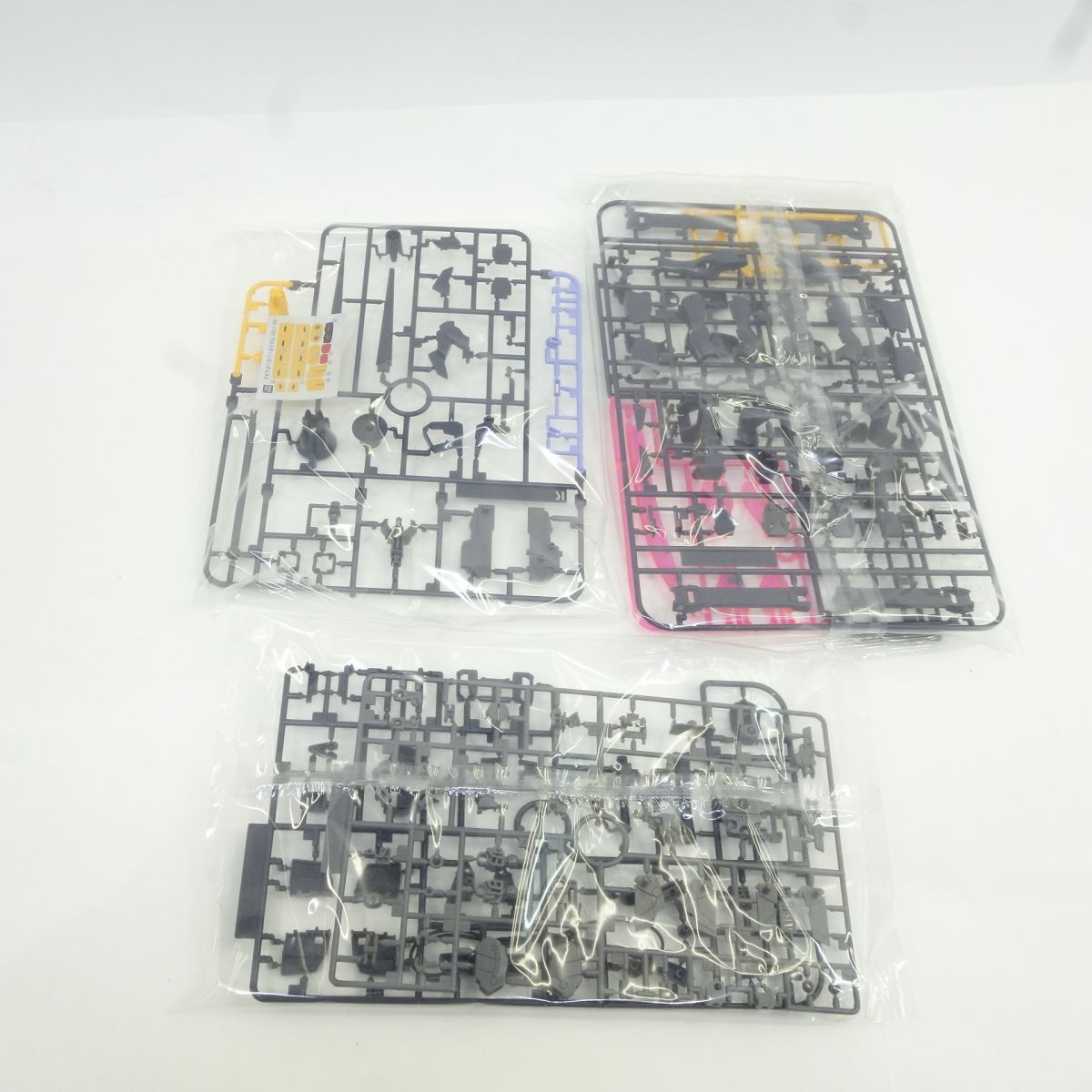 未組立】 MG 1/100 クロスボーンガンダムX2 Ver. Ka プラモデル