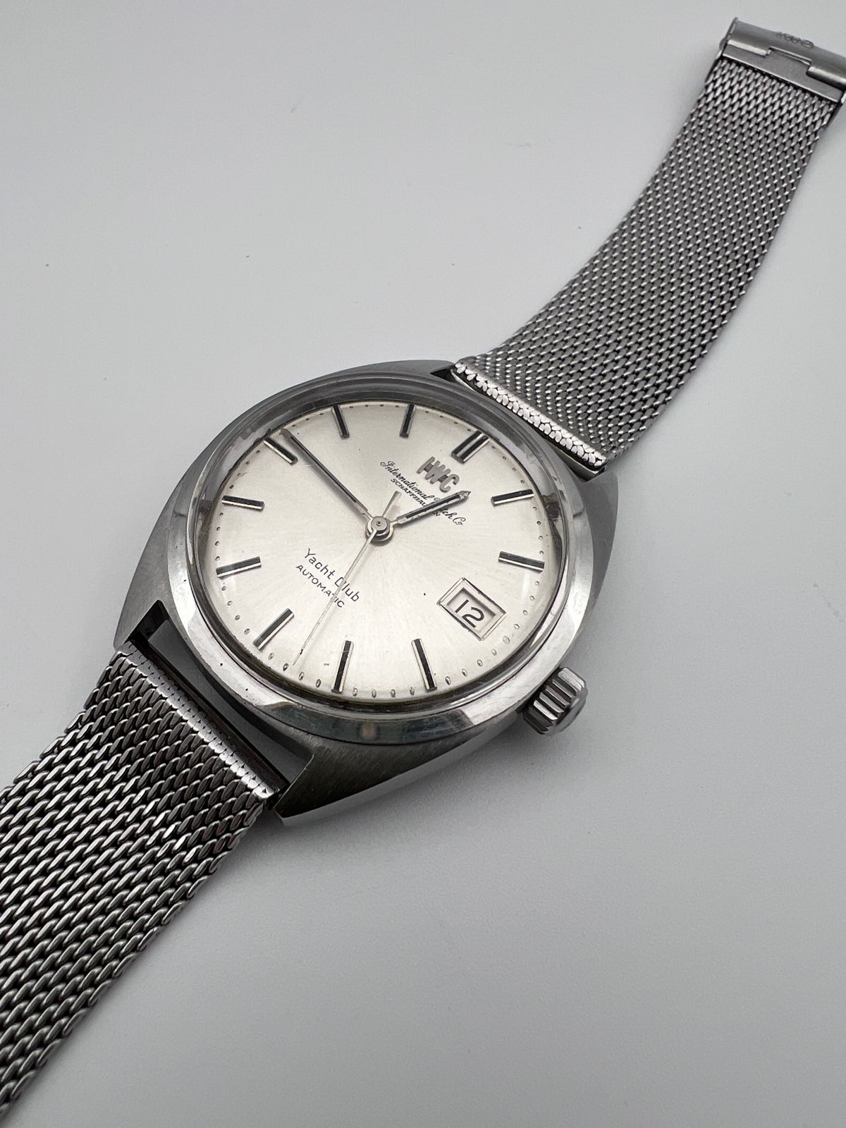 IWC ヨットクラブ R811 Cal.8541B Yacht Club オールドインター メッシュブレス 稼働 レア 機械式 ビンテージ 自動巻き デイト「IW.YC811」