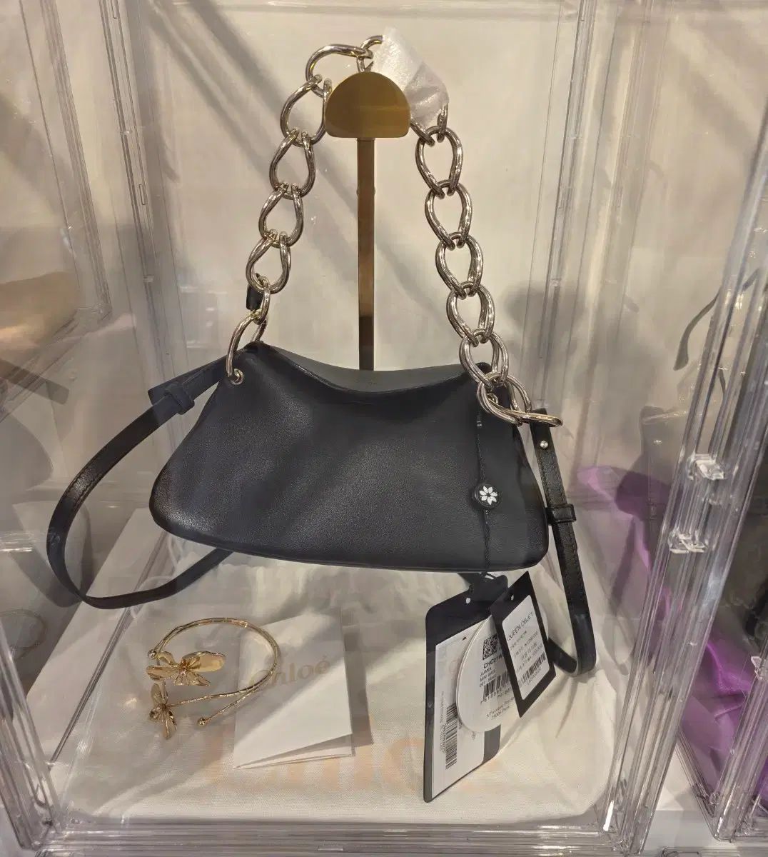 (お買い得チャンス 涼しい 値下げ可能 Chloe ショルダーバッグ ブラック クロスバッグ (未使用商品)