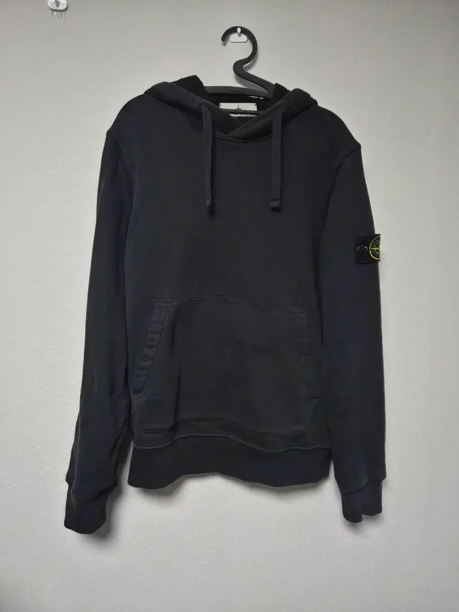 ストーンアイランド フーディー Tシャツ ブラック