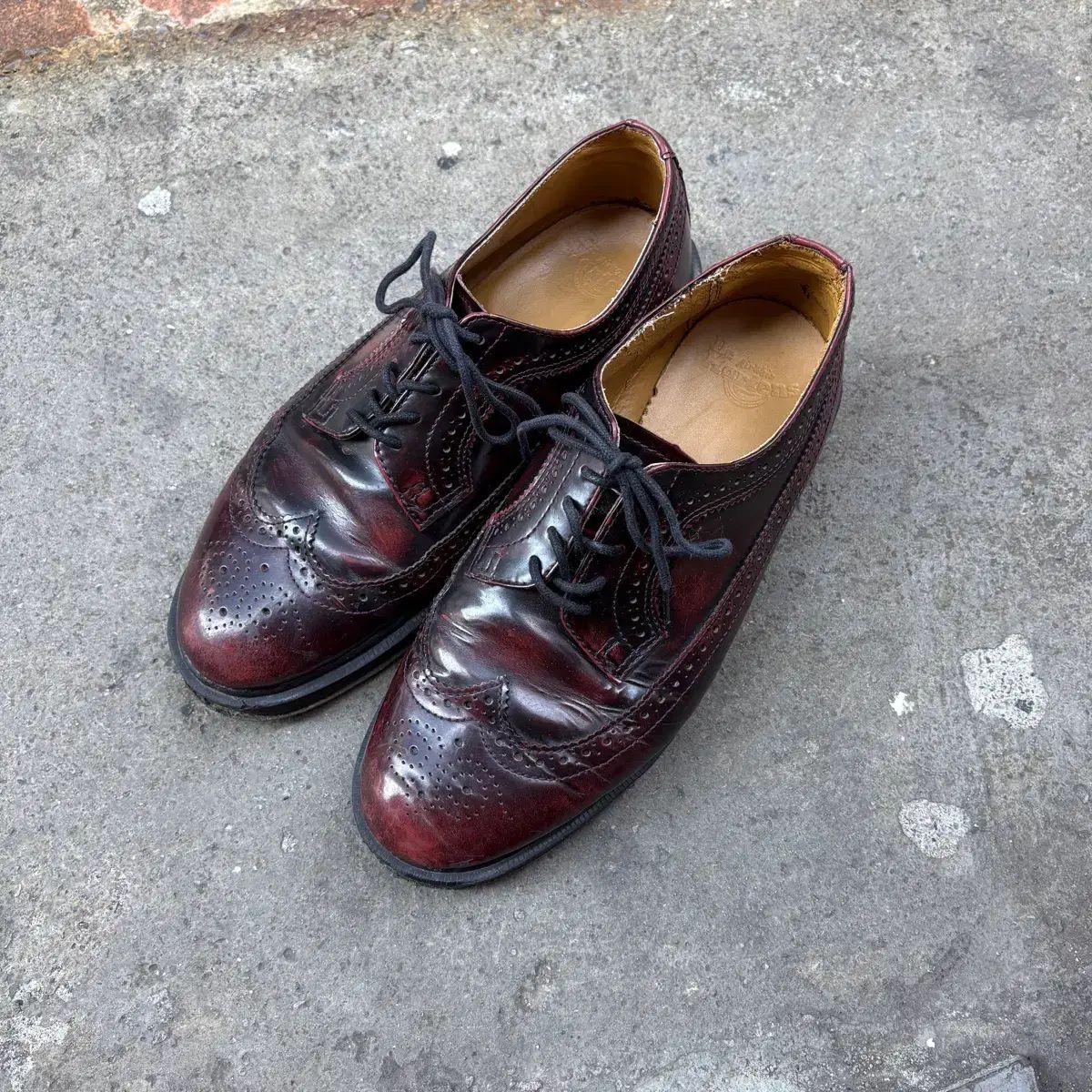 DR. MARTENS ドクターマーチン ウイングチップ ローファー (270)
