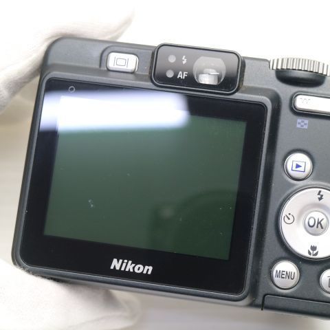超美品 COOLPIX P50 ブラック 即日発送 Nikon デジカメ デジタルカメラ