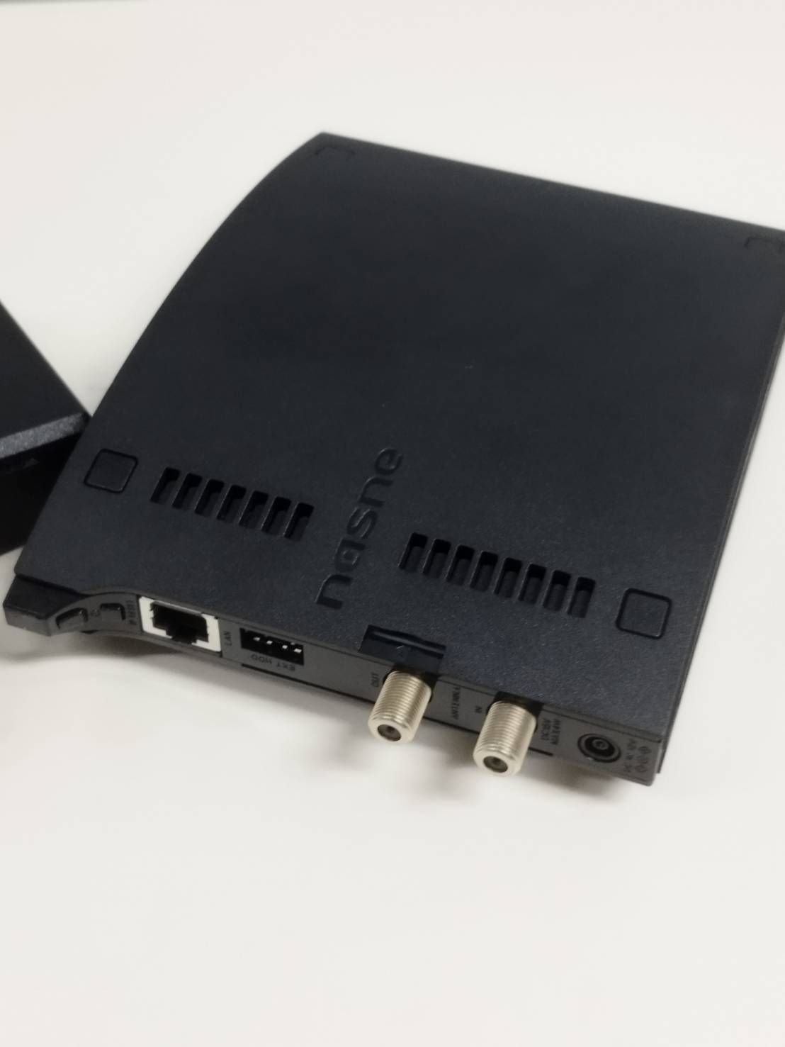 現状品】BUFFALO nasne NS-N100 2TB/地デジ・BS・CSチューナー/HDD