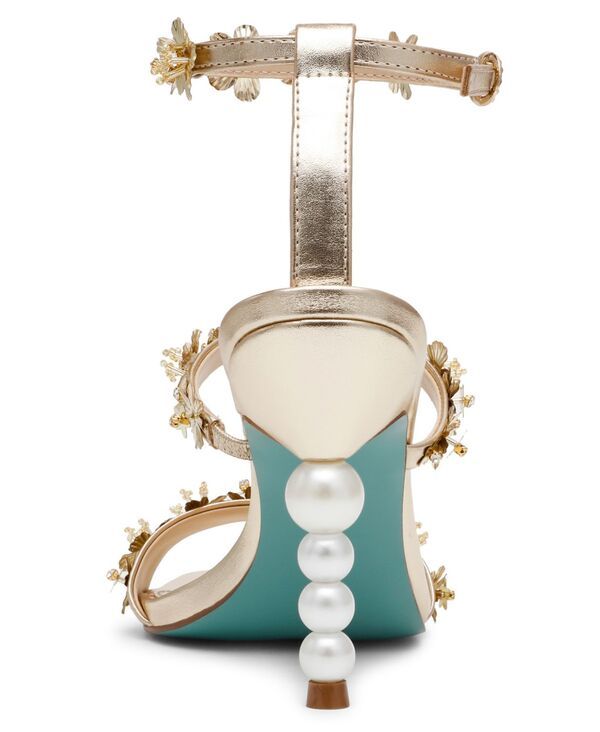 ベッツィジョンソン レディース シューズ サンダル スパンコール Betsey Johnson Womens Lorra Flower Sequin Dress Sandals Light Gold ベッツィジョンソン レディース シューズ サンダル スパンコール Betsey Johnson Womens Lorra Flower Sequin Dress Sandals Light Gold