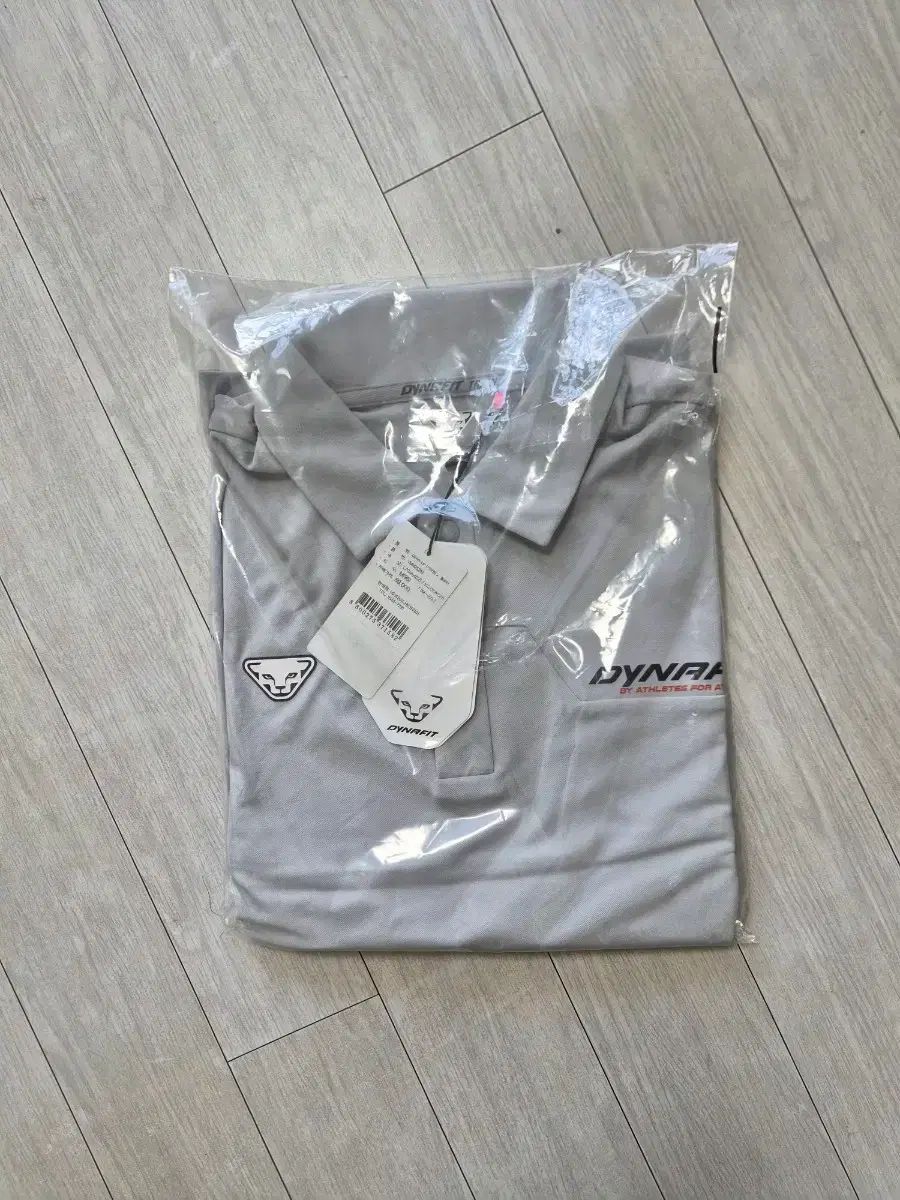 (新品) DYNAFIT ディナフィット カラーネック 半袖 グレー M95