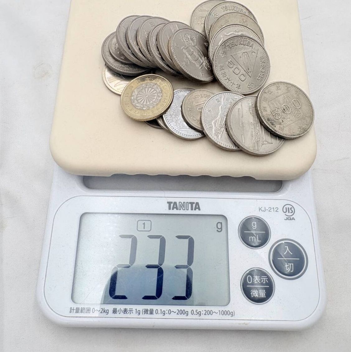 ❗️✨記念硬貨まとめ売り✨❗️】 約233g 500円・100円混在 ❗️✨記念硬貨まとめ売り✨❗️】 約233g 500円・100円混在