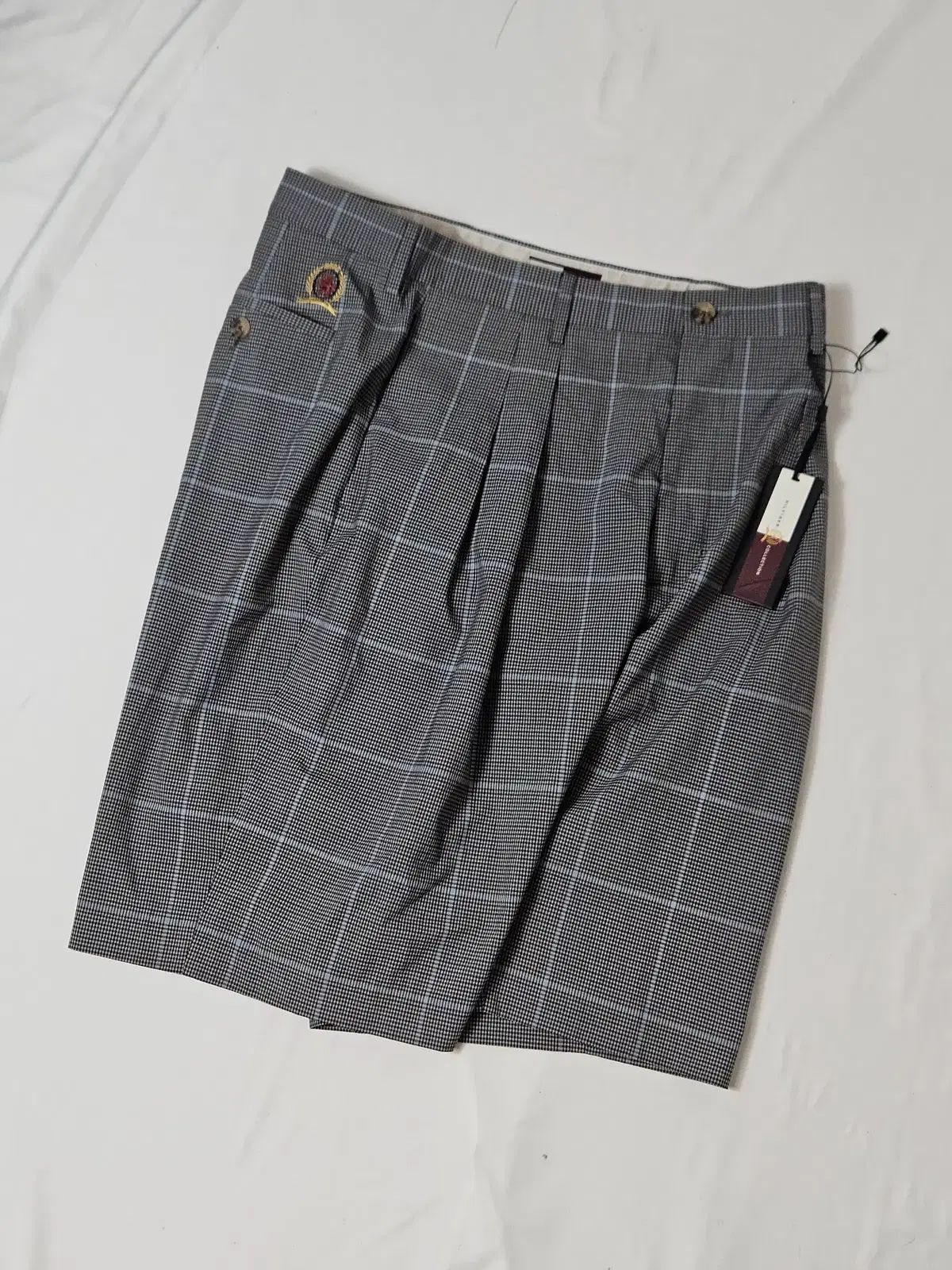 トミーヒルフィガー 26SS ヒルフィガー コレクション ツータック スートパンツ バミューダ 50 (新品)