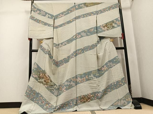 平和屋着物●訪問着　駒刺繍　松竹梅吉祥宝尽くし　金彩　丹後ちりめん　仮絵羽　正絹　逸品　未使用　AABJ7255ph