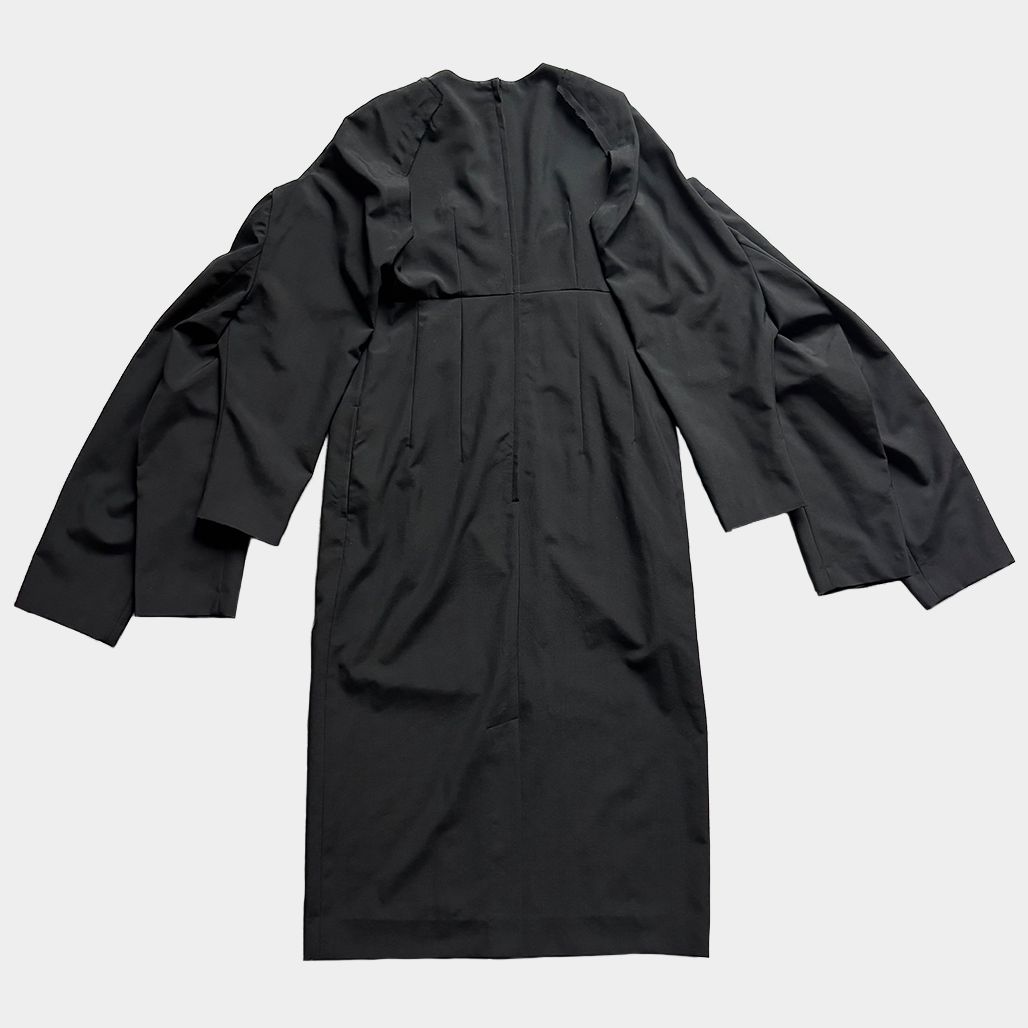 COMME des GARCONS（コムデギャルソン）2025SS 3枚袖デザインワンピース