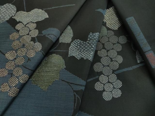 平和屋着物●本場大島紬　訪問着　作家物　刺繍　雅一扇　葡萄蔦の葉文　ほていや扱い　正絹　逸品　未使用　DABG8431ps