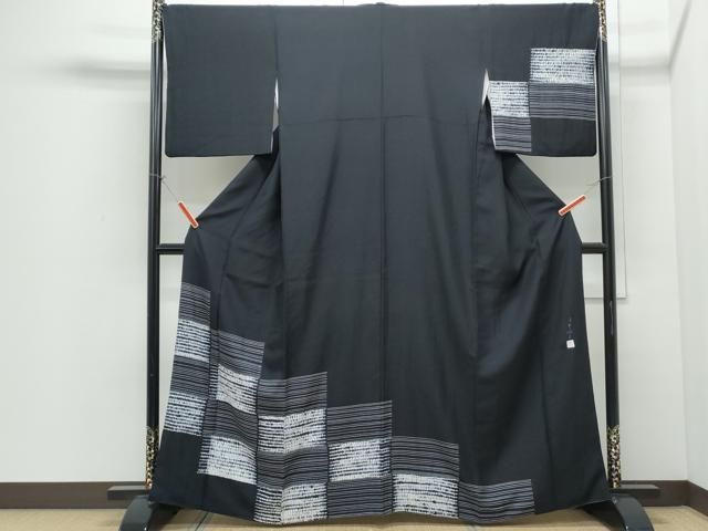 平和屋着物●訪問着　作家物　紬地　杢目絞り　市松文　黒地　健勝苑扱い　正絹　逸品　CABI1325th