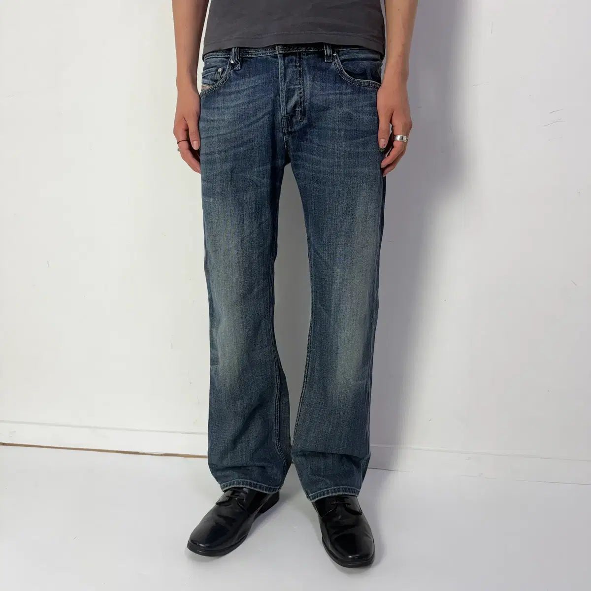 DIESEL ディーゼル ブーツカット デニムパンツ