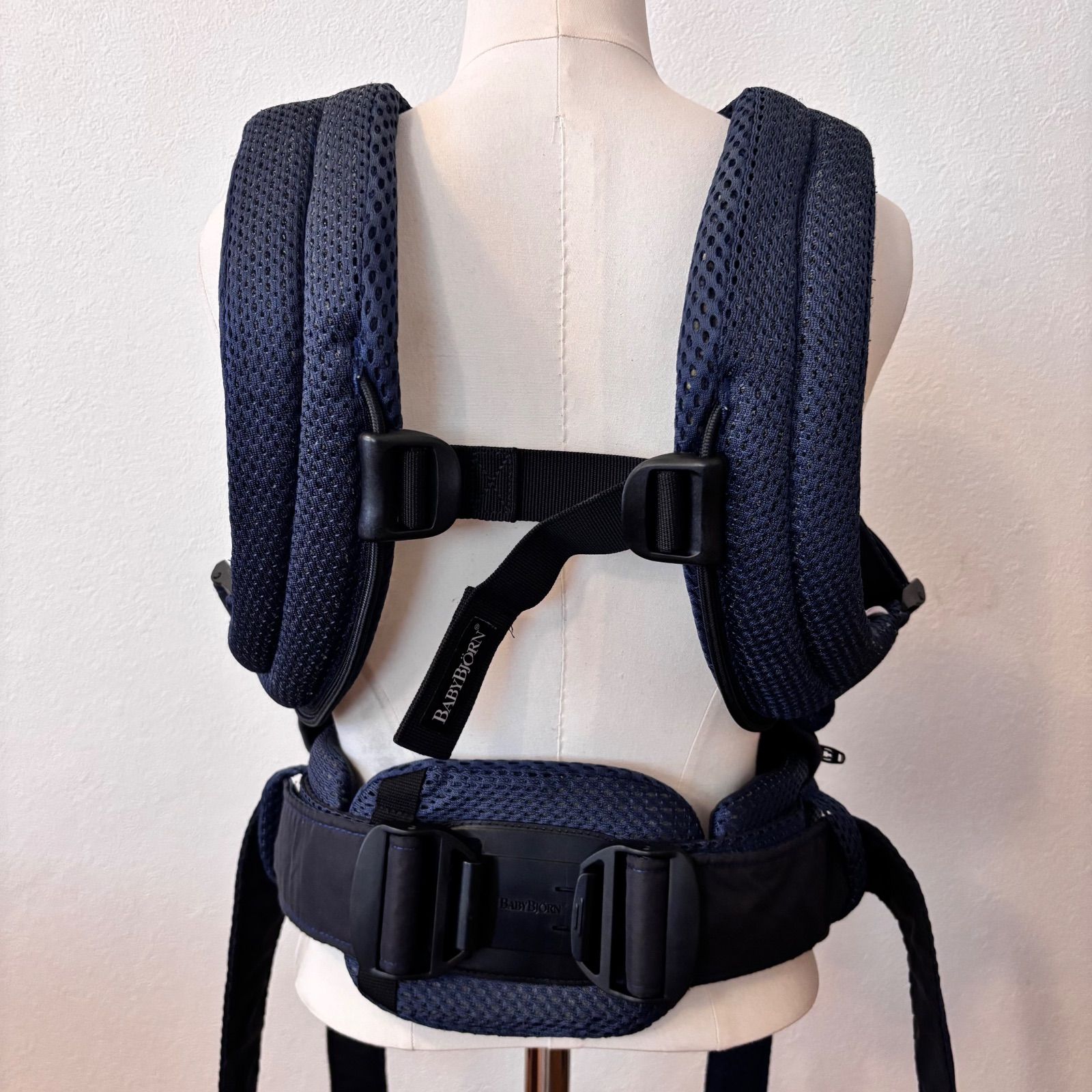 美品＊ベビービョルン ハーモニー BABYBJORN 抱っこ紐 ネイビーブルー 