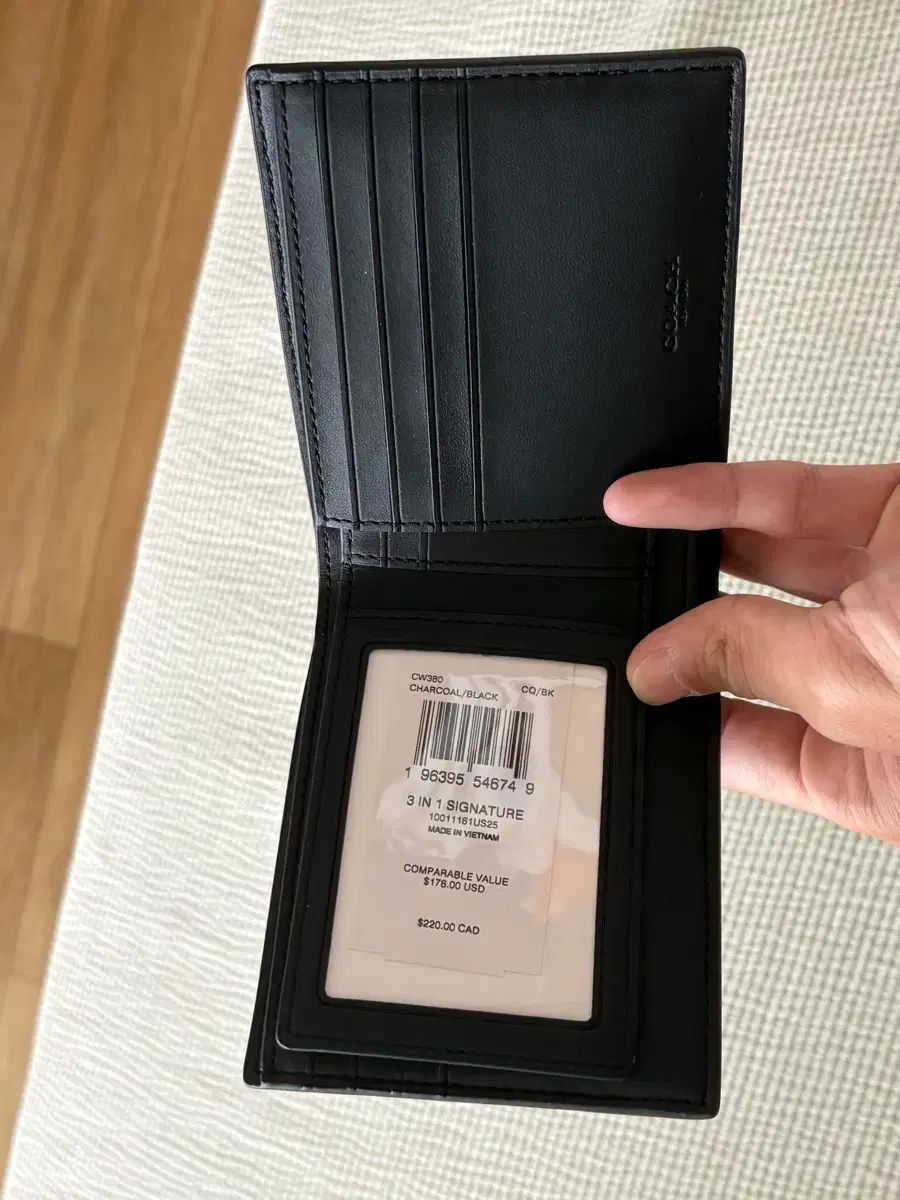 COACH コーチ 二つ折り財布 カードウォレット