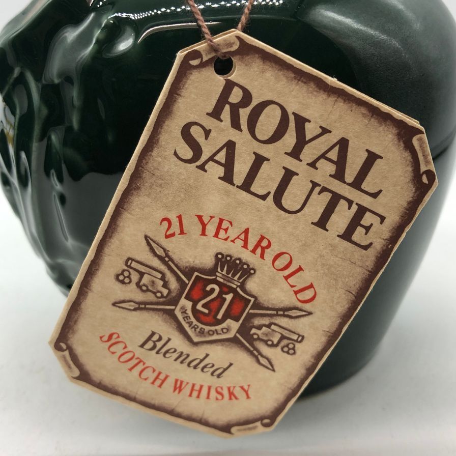 ロイヤルサルート 21年 緑陶器ボトル 未開栓 700ml - メルカリ