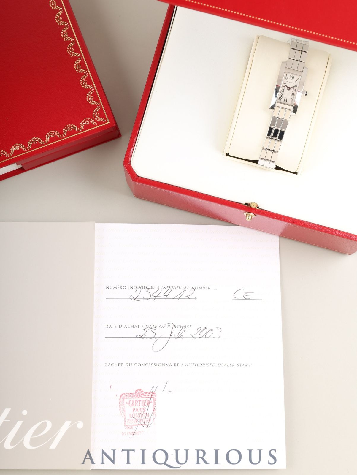 カルティエ タンク アロンジェ ラニエ ール SM W15364W3 / 2544 クォーツ Cal280.002（ETA）750WG 750WG シルバー格子ギョーシェ文字盤 箱 冊子 保証書（2003年 / 個人名記載有）オーバーホール済み
