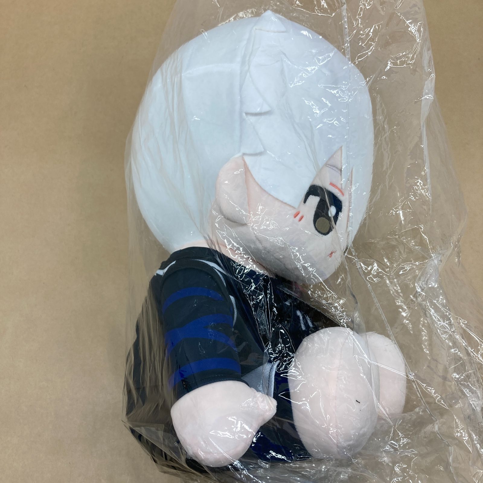ブルーロック × MINIDOLL お座りぬいぐるみ 中国限定 huhu 凪誠士郎
