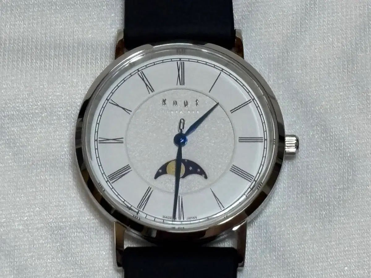 KNOT(놋토) ムーンフェイズ 34mm クオーツ
