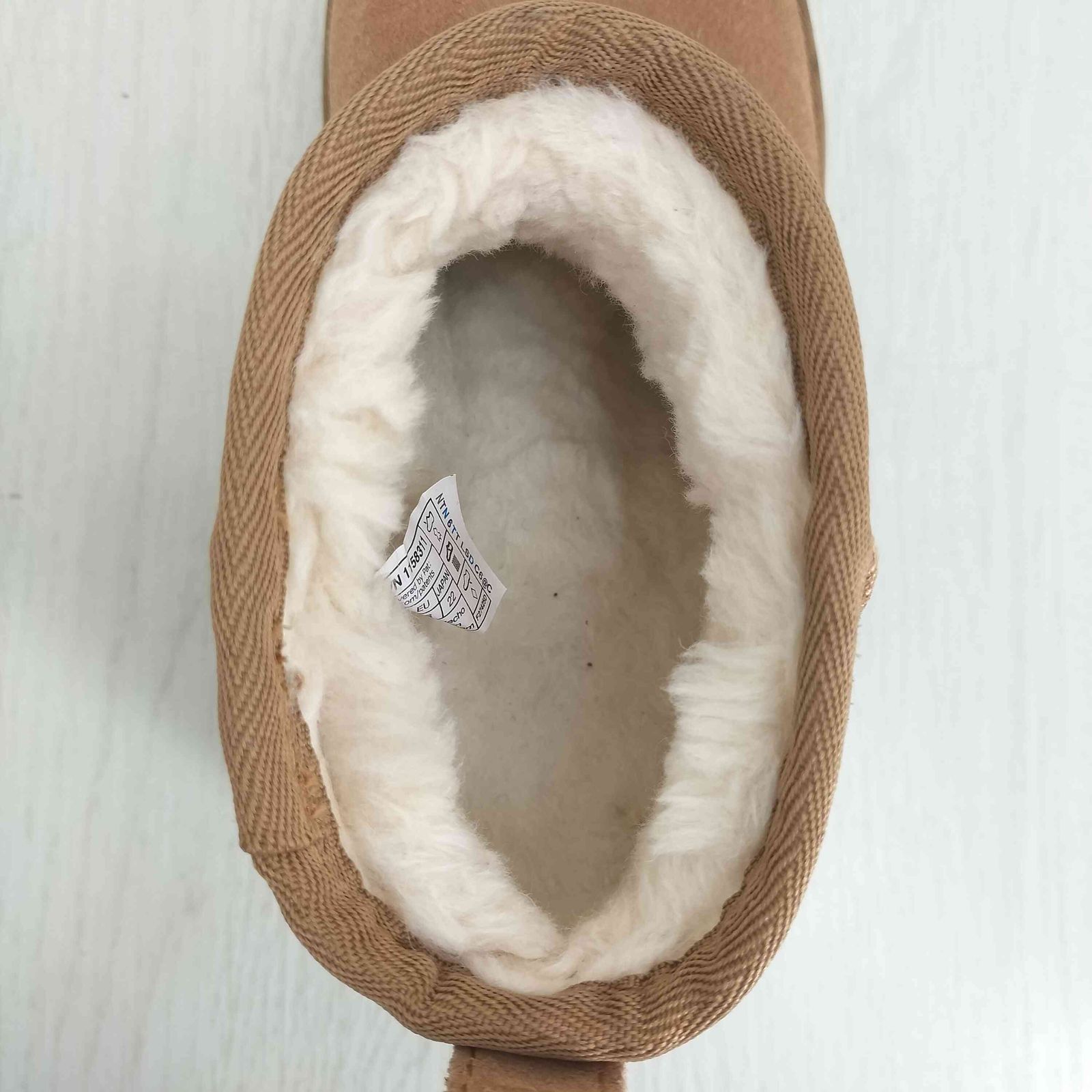 アグ UGG Classic Ultra Mini New Heights レディース JPN：22 - メルカリ