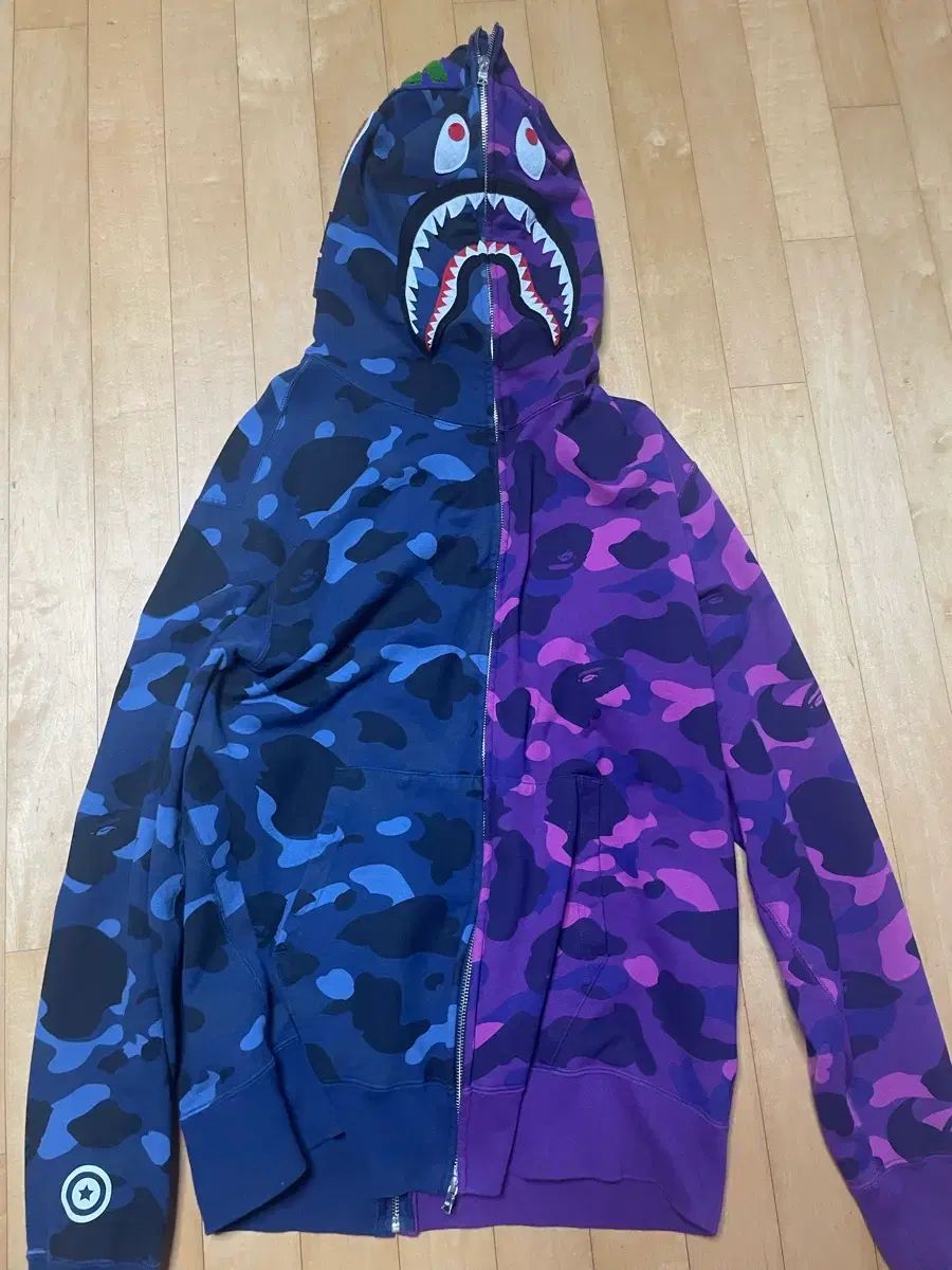 A BATHING APE アベイシングエイプ シャーク ジップアップ ウール パープル/ネイビー カモフラ