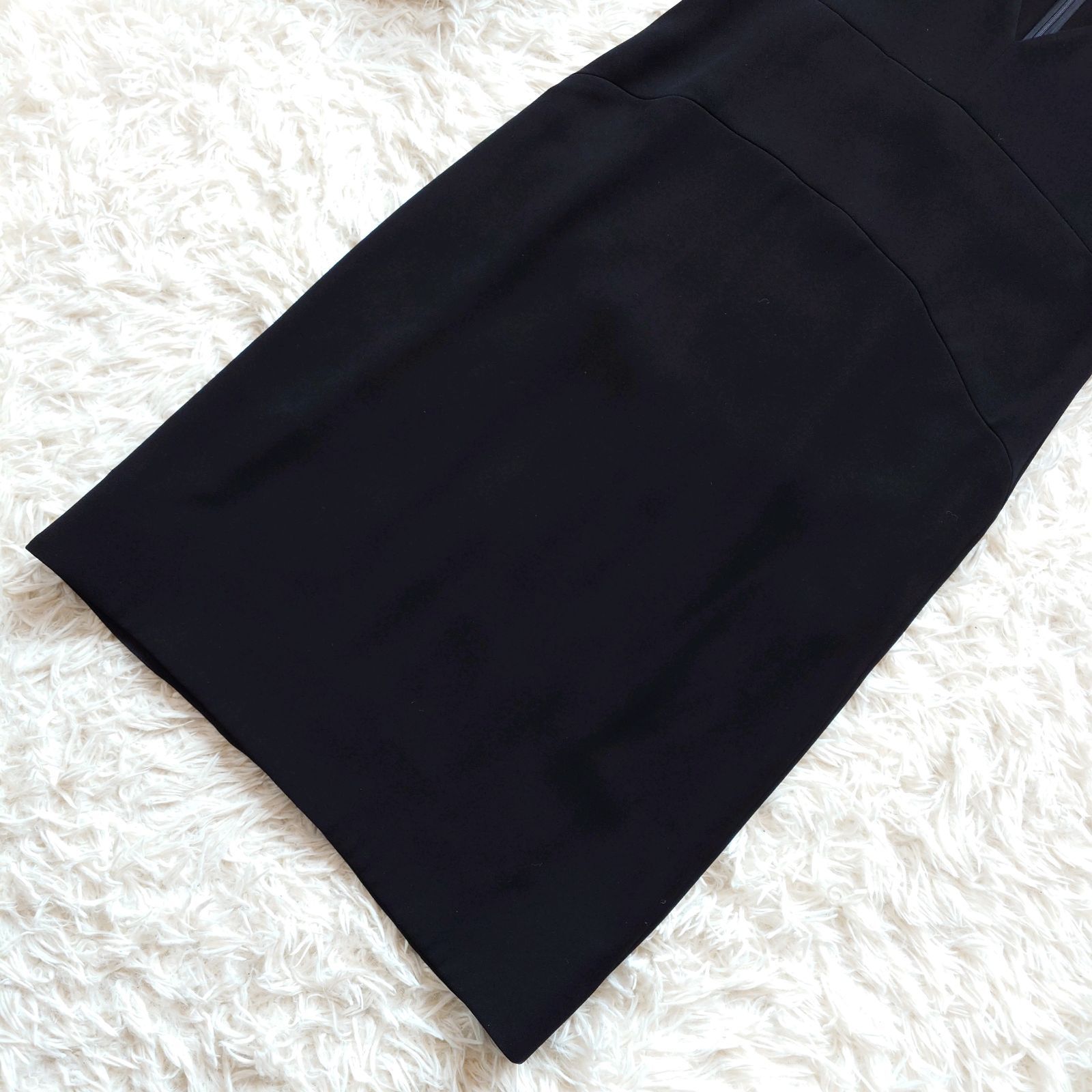 新品タグ付き】 YOKOCHAN ヨーコチャン ショルダーパール Vネック
