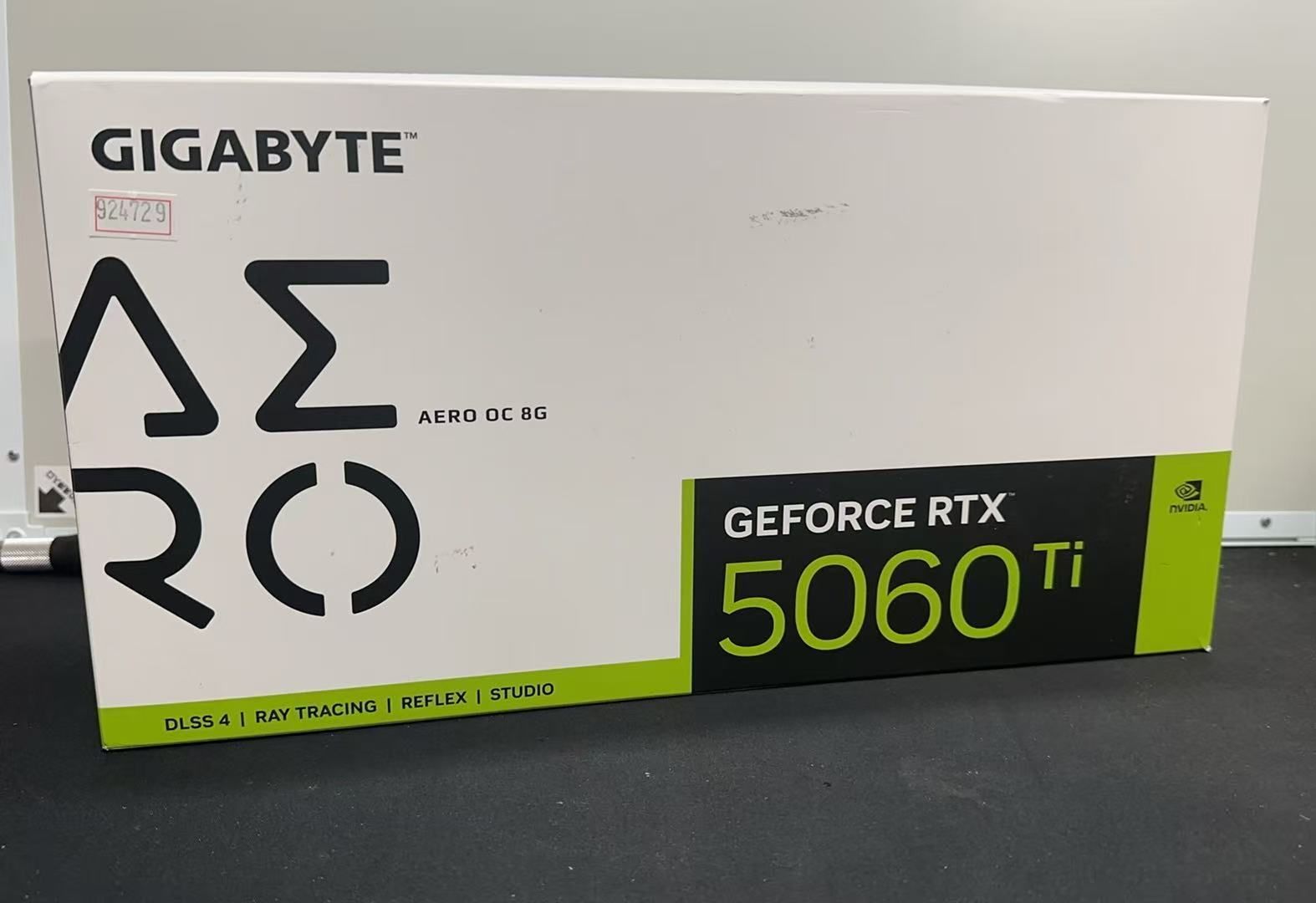 ★GIGABYTE GeForce RTX 5060 Ti AERO OC 8GB GDDR7 ++924729 B0F53693VD