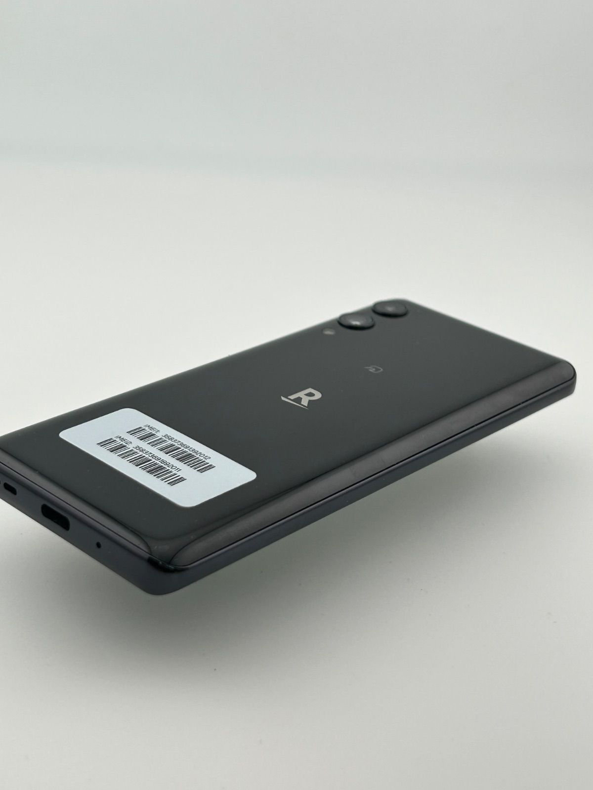 新品未使用 Rakuten Hand 5G BLACK 中古】Rakuten Hand 5G 128GB ブラック SIMフリー - メルカリ