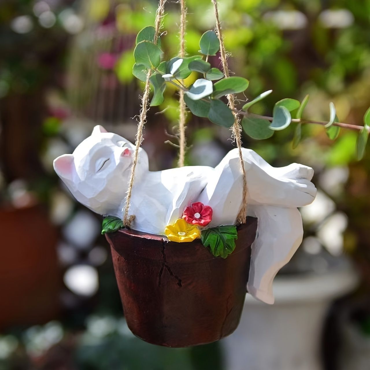 吊り下げ オブジェ ガーデンオーナメント 鉢植えで寝ているネコ ねこ 猫 白猫 室内 屋外 インテリア 癒やしグッズ 可愛い 玄関 リビング ダ
