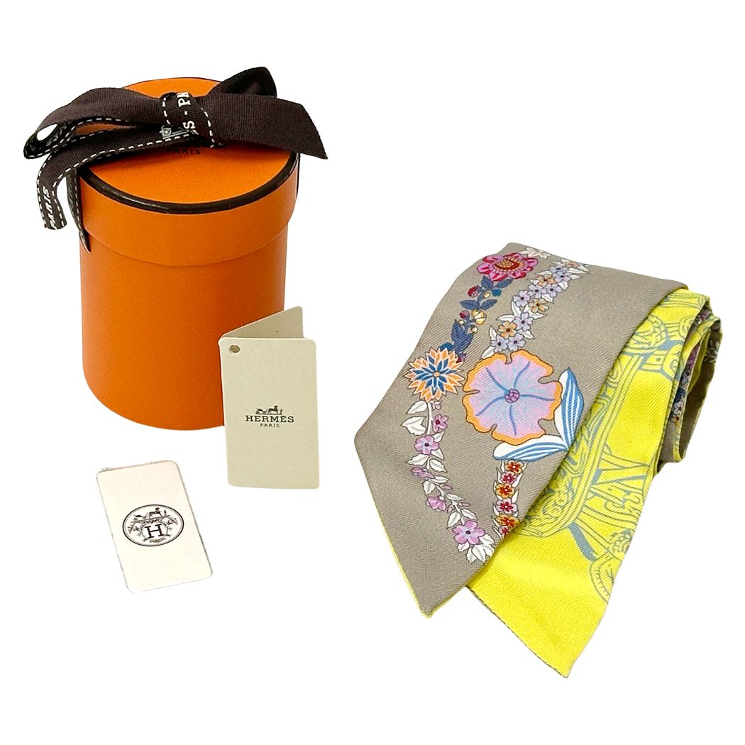 エルメス HERMES スカーフ ツイリー Brides de Gala en fleurs 花咲く