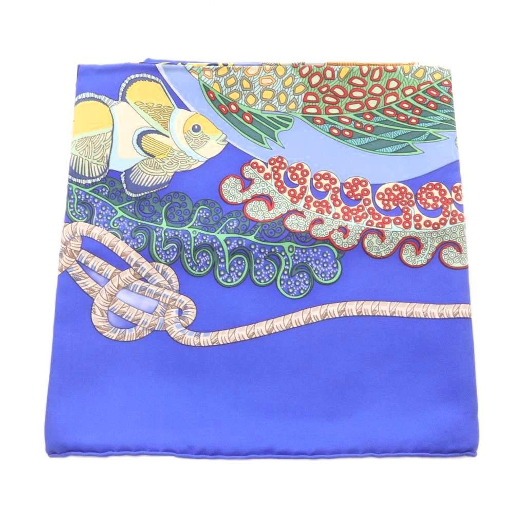 エルメス HERMES Grands Fonds 深海魚 スカーフ 総柄 青 カレ90 - メルカリ