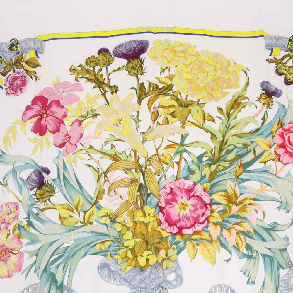 エルメス HERMES REGINA 女王陛下 花柄 シルク スカーフ 白 ホワイト