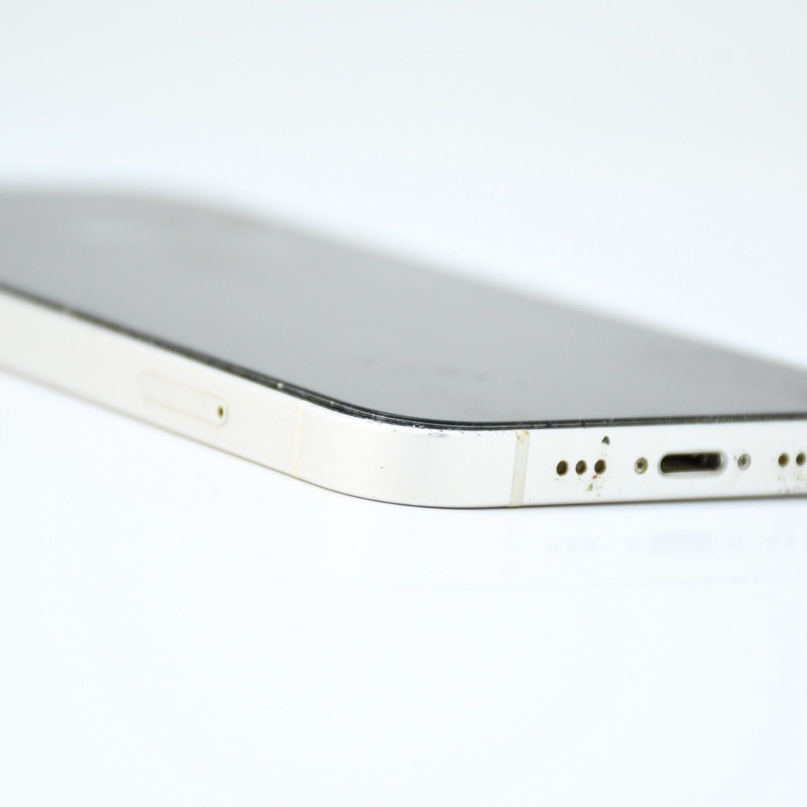 ジャンク品 iPhone 12 ホワイト 64GB iPhone 12 ホワイト 64 GB