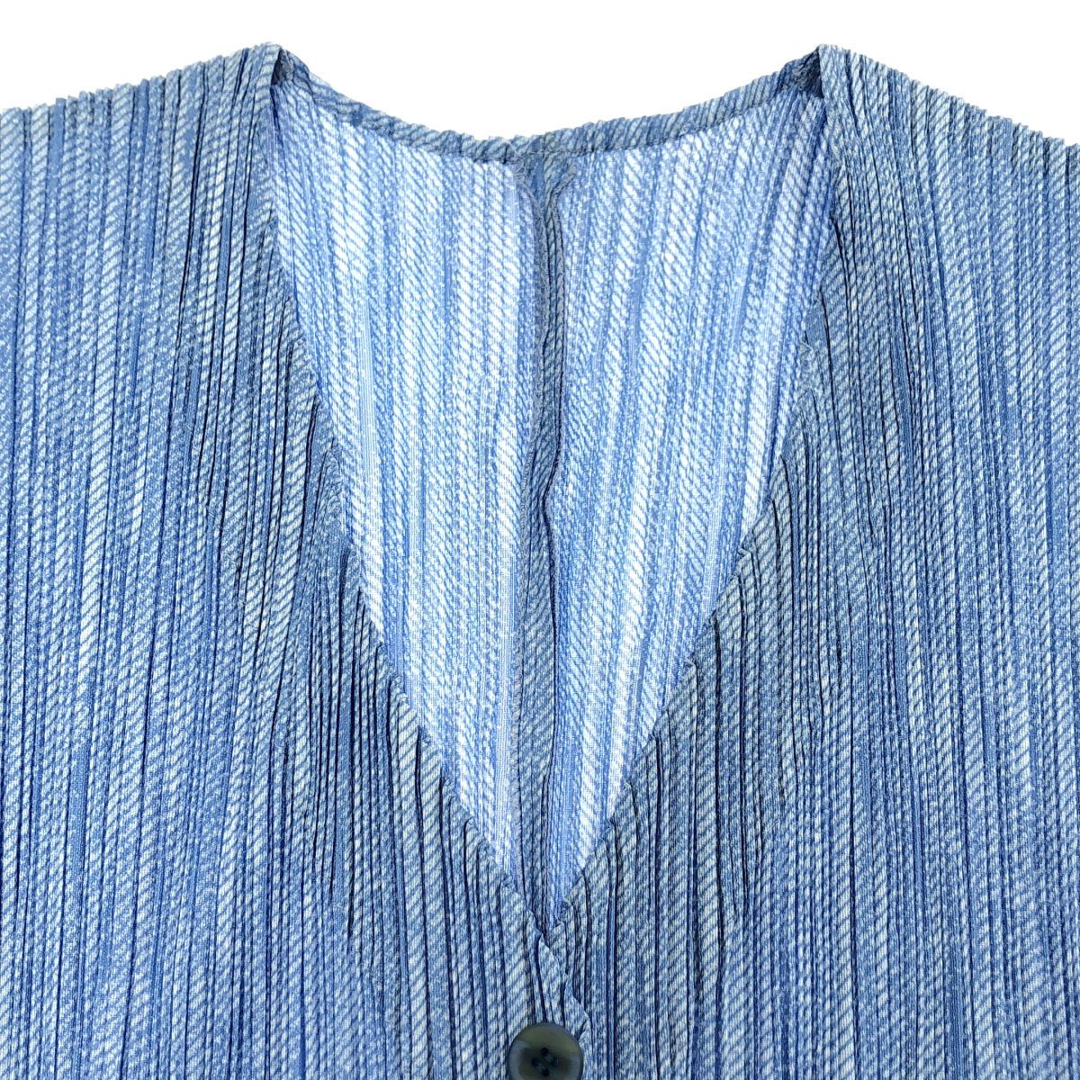 PLEATS PLEASE ISSEY MIYAKE プリーツプリーズ イッセイミヤケ Vネック