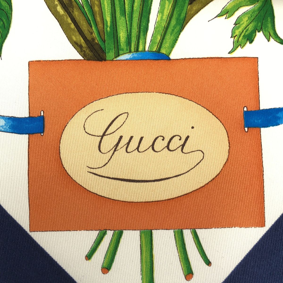 GUCCI グッチ フラワープリントシルクストール ホワイト - メルカリ