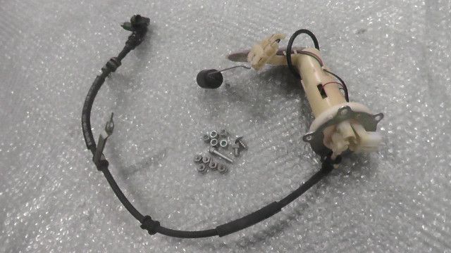 レッツ　CA4AA-108xxx　の　燃料ポンプ:#1781853379