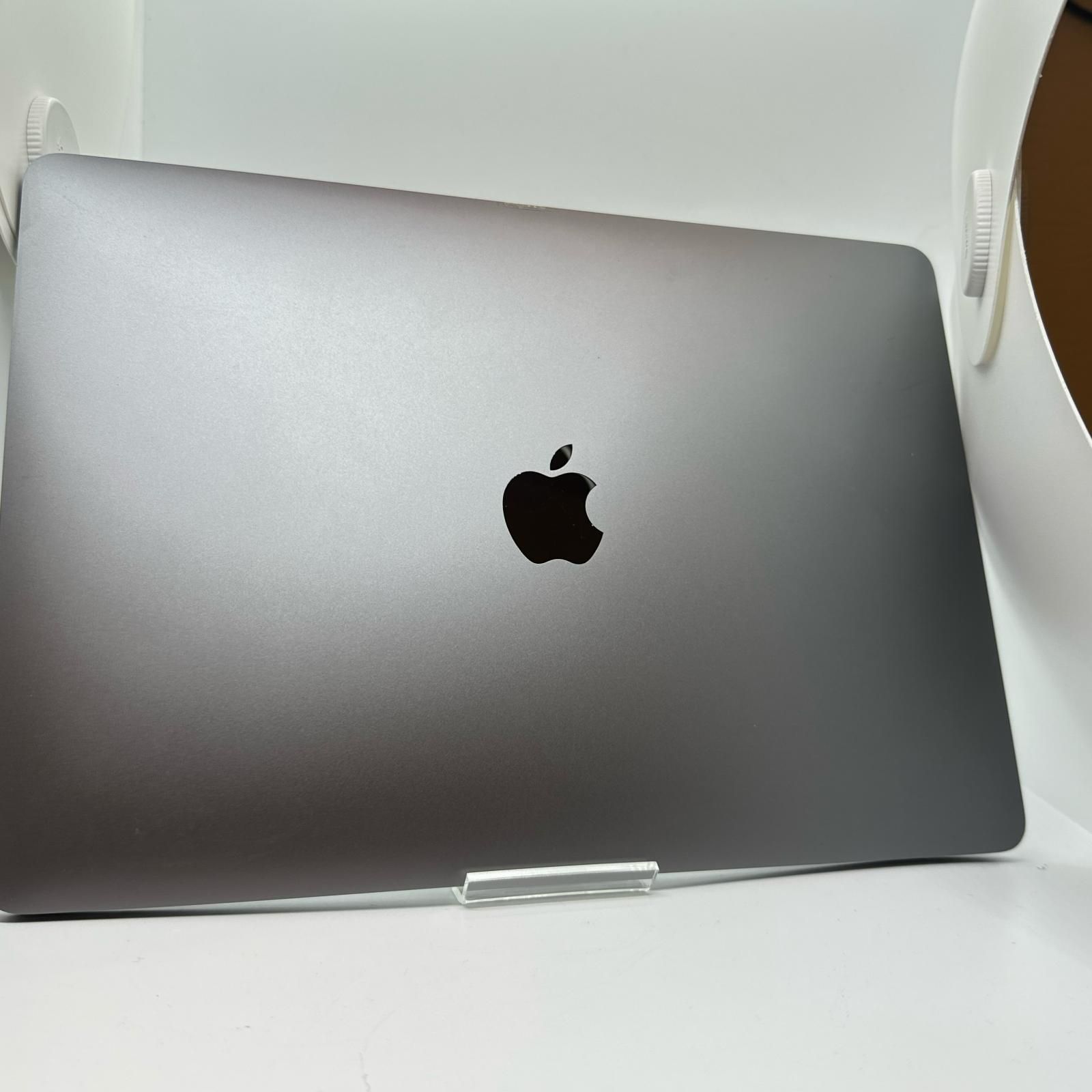 2020 Apple MacBook Pro with 2GHz Intel Core i5 (13-inch, 16GB RAM